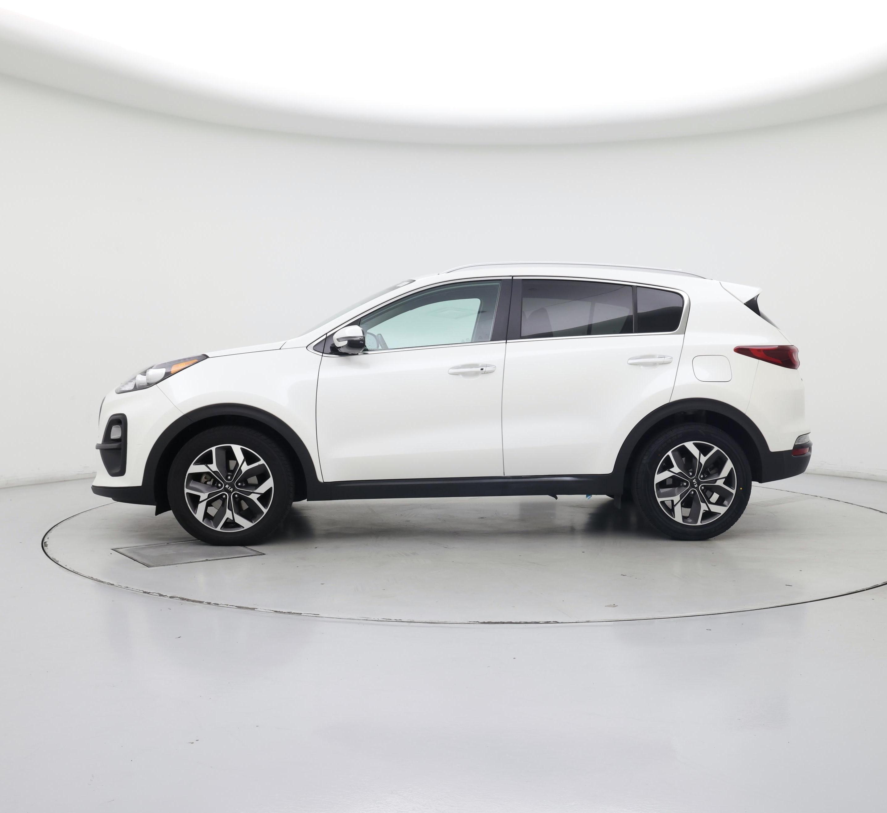 Thumbnail: 2021 Kia Sportage - 3