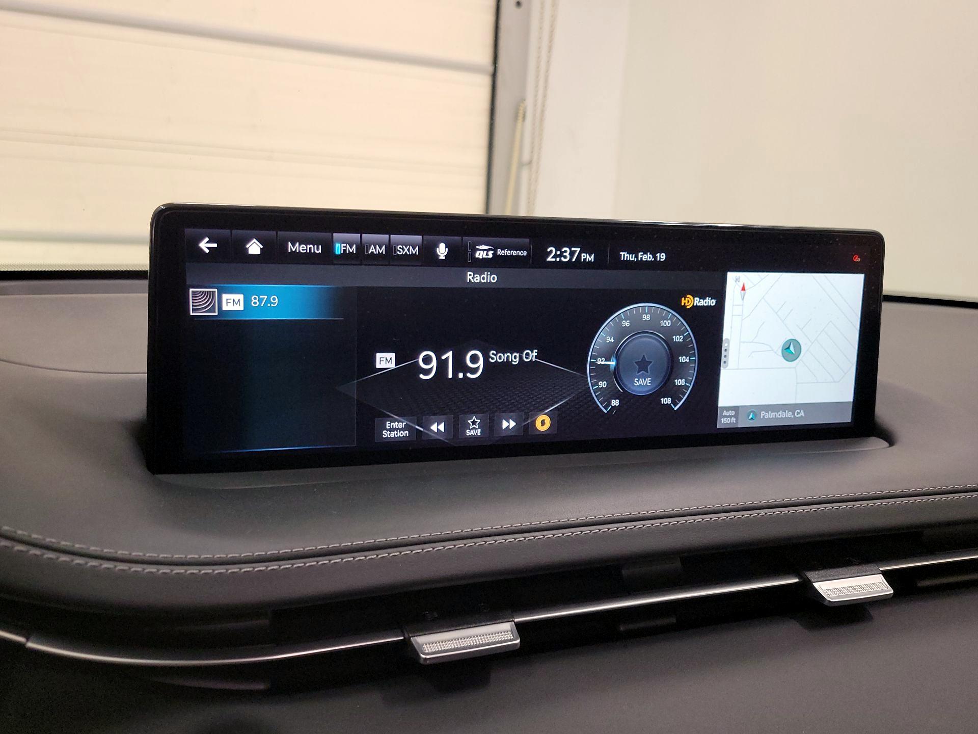 Thumbnail: 2024 Genesis GV70 - 16