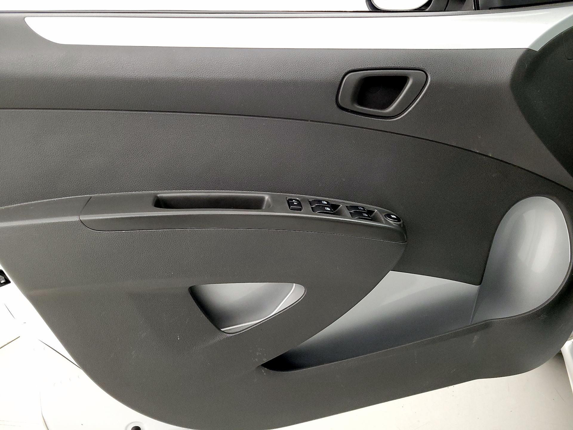 Thumbnail: 2016 Chevrolet Spark - 12