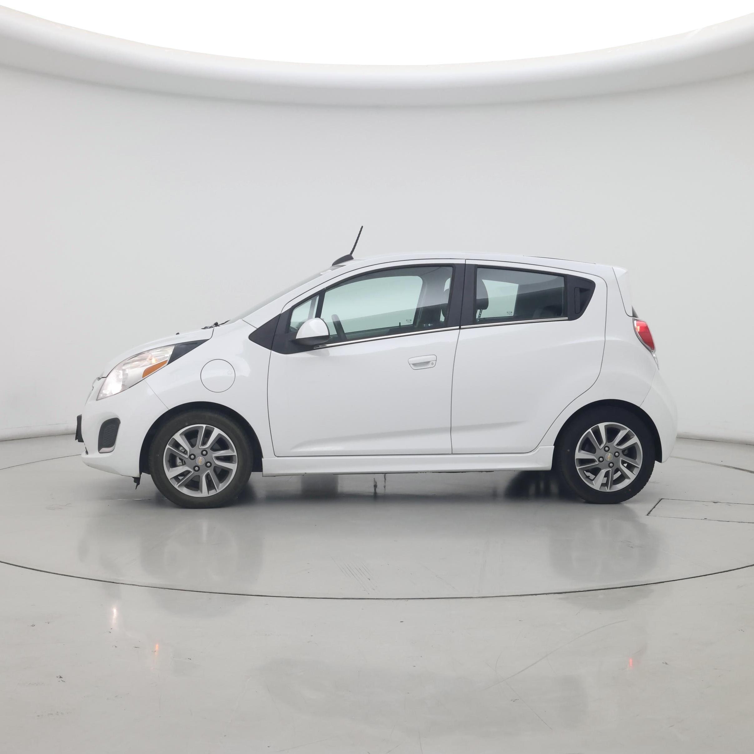 Thumbnail: 2016 Chevrolet Spark - 3