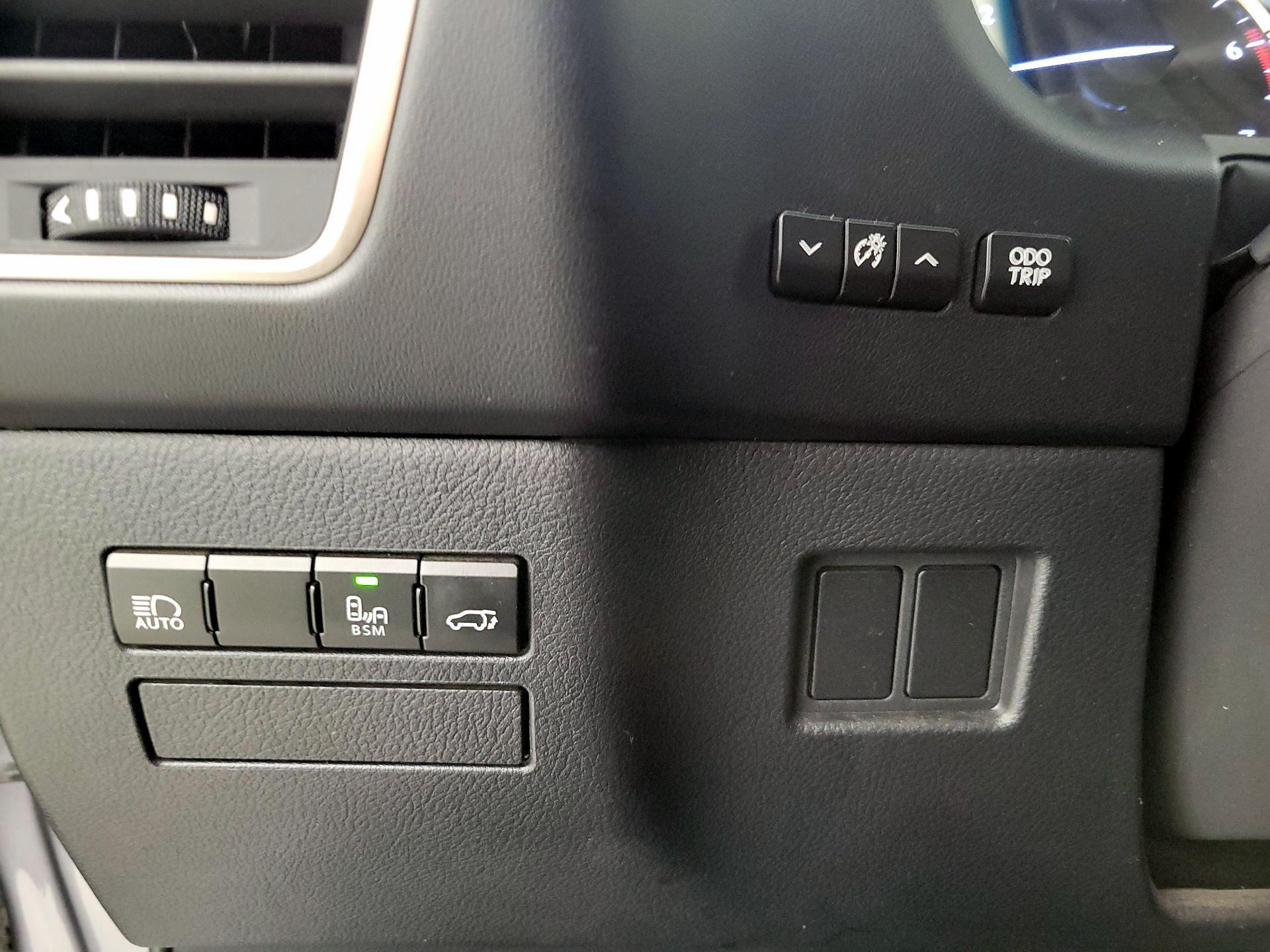 Thumbnail: 2018 Lexus NX - 14