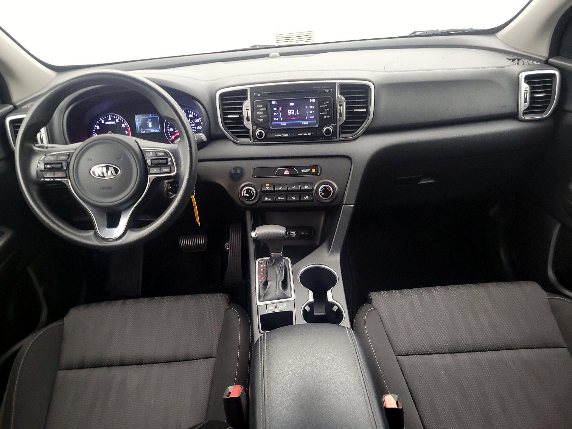 Thumbnail: 2017 Kia Sportage - 9