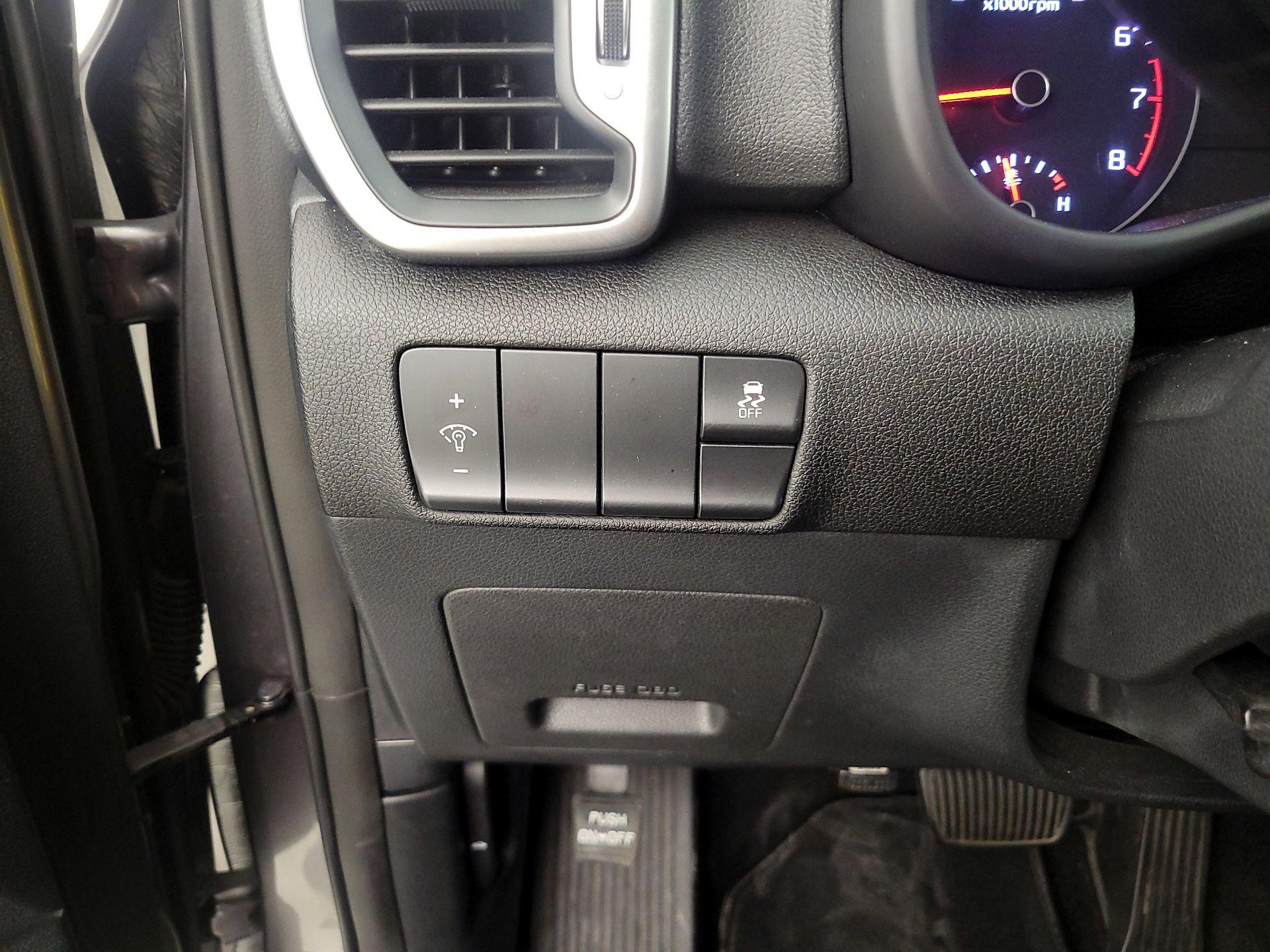 Thumbnail: 2017 Kia Sportage - 13