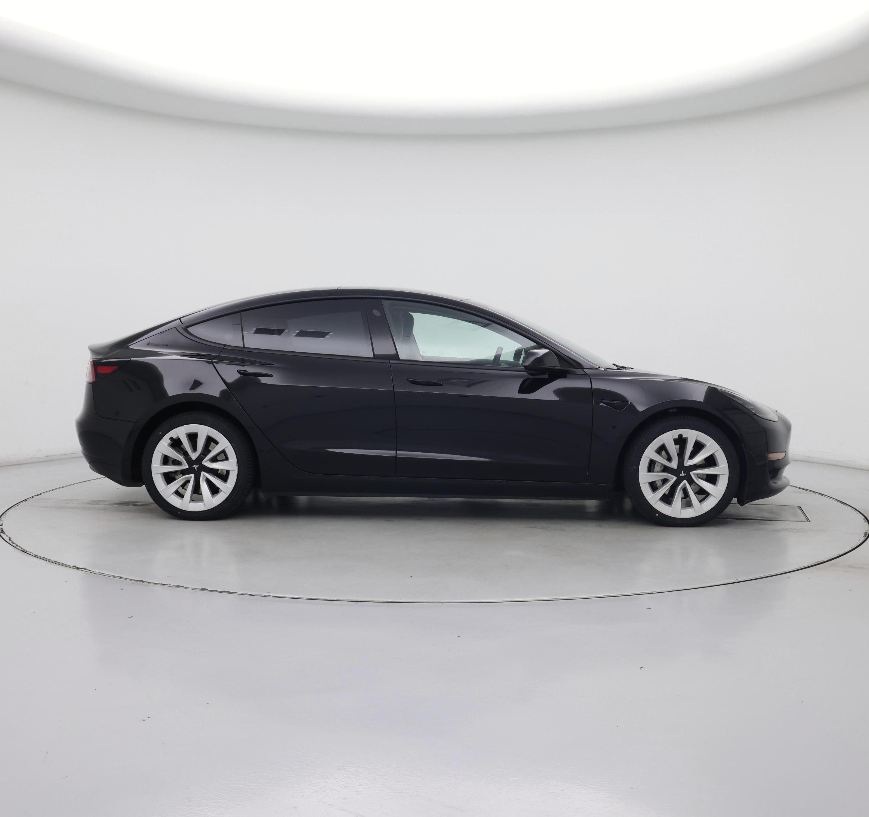 Thumbnail: 2023 Tesla Model 3 - 7