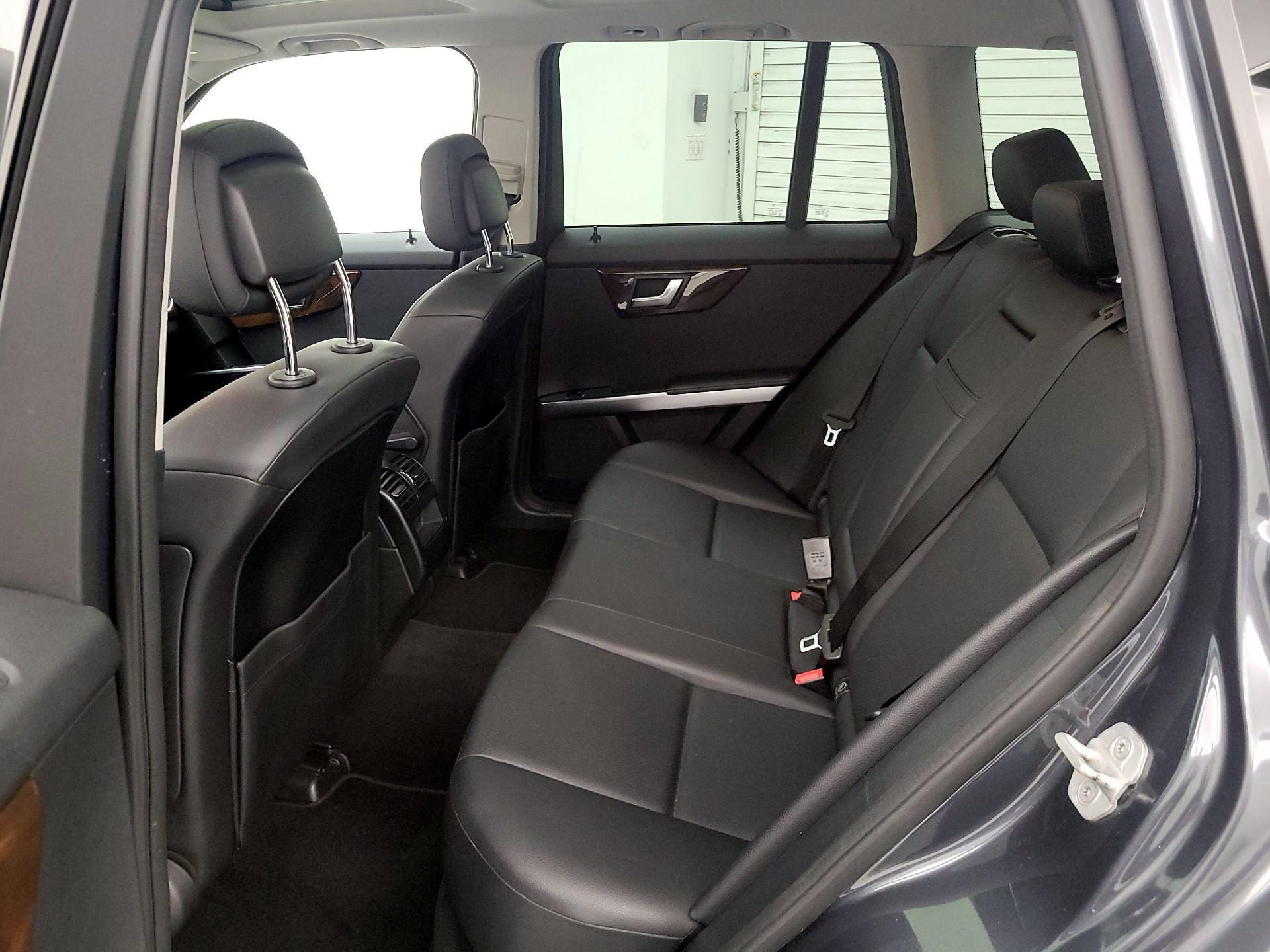 Thumbnail: 2015 Mercedes-Benz GLK - 19