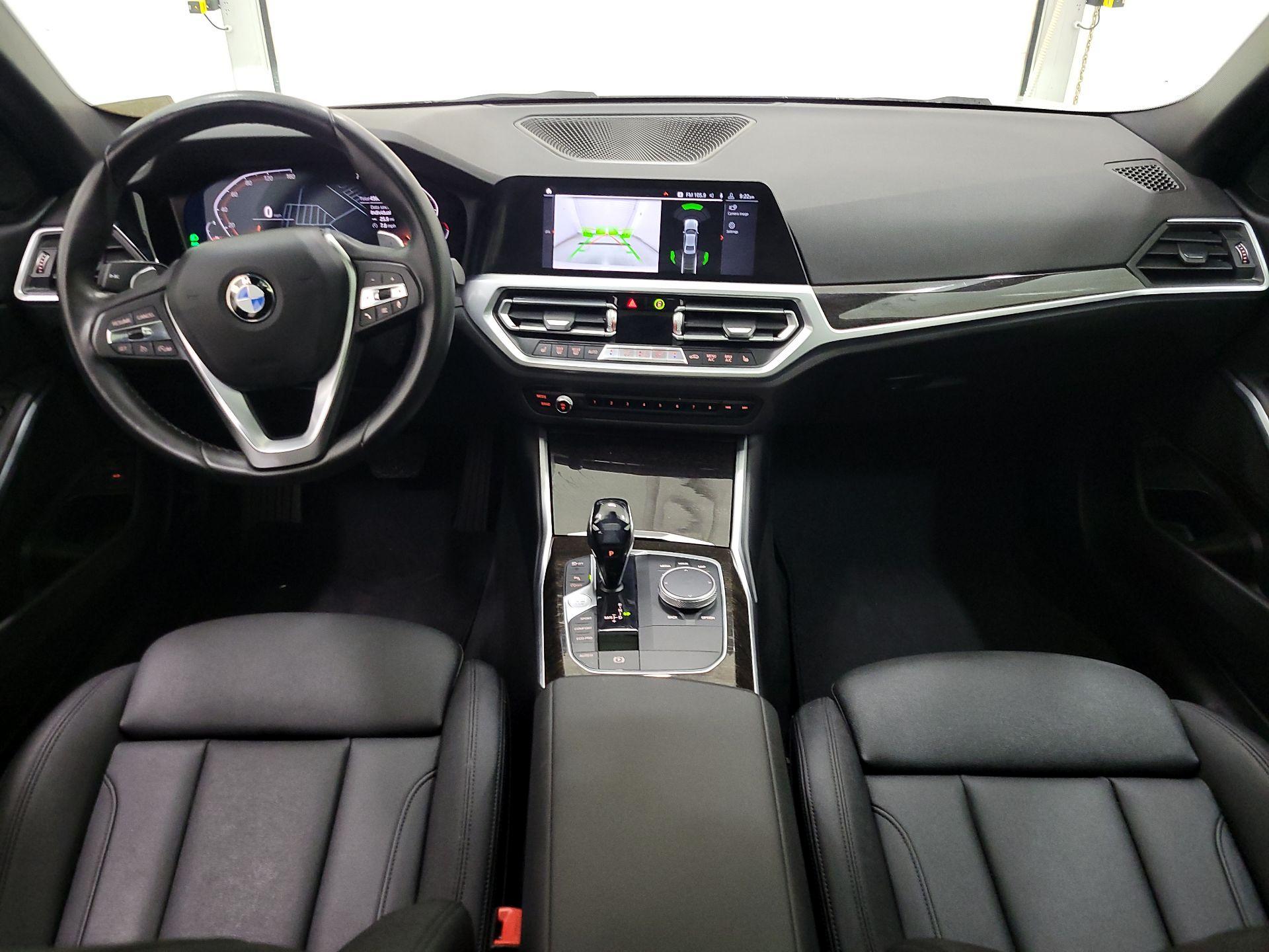 Thumbnail: 2020 BMW 3 Series - 9