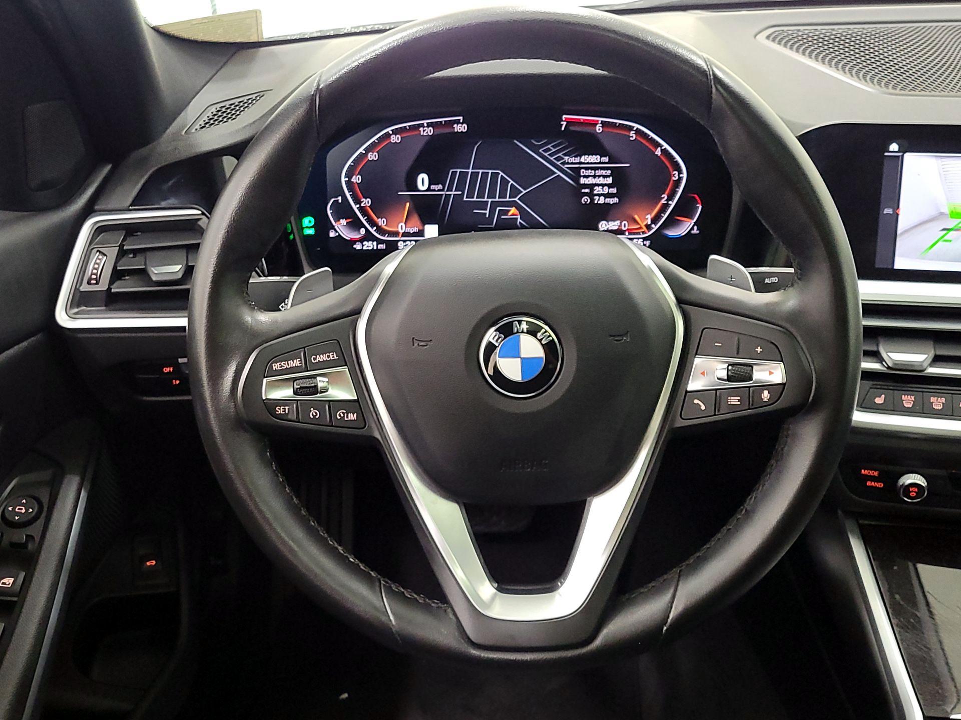 Thumbnail: 2020 BMW 3 Series - 10