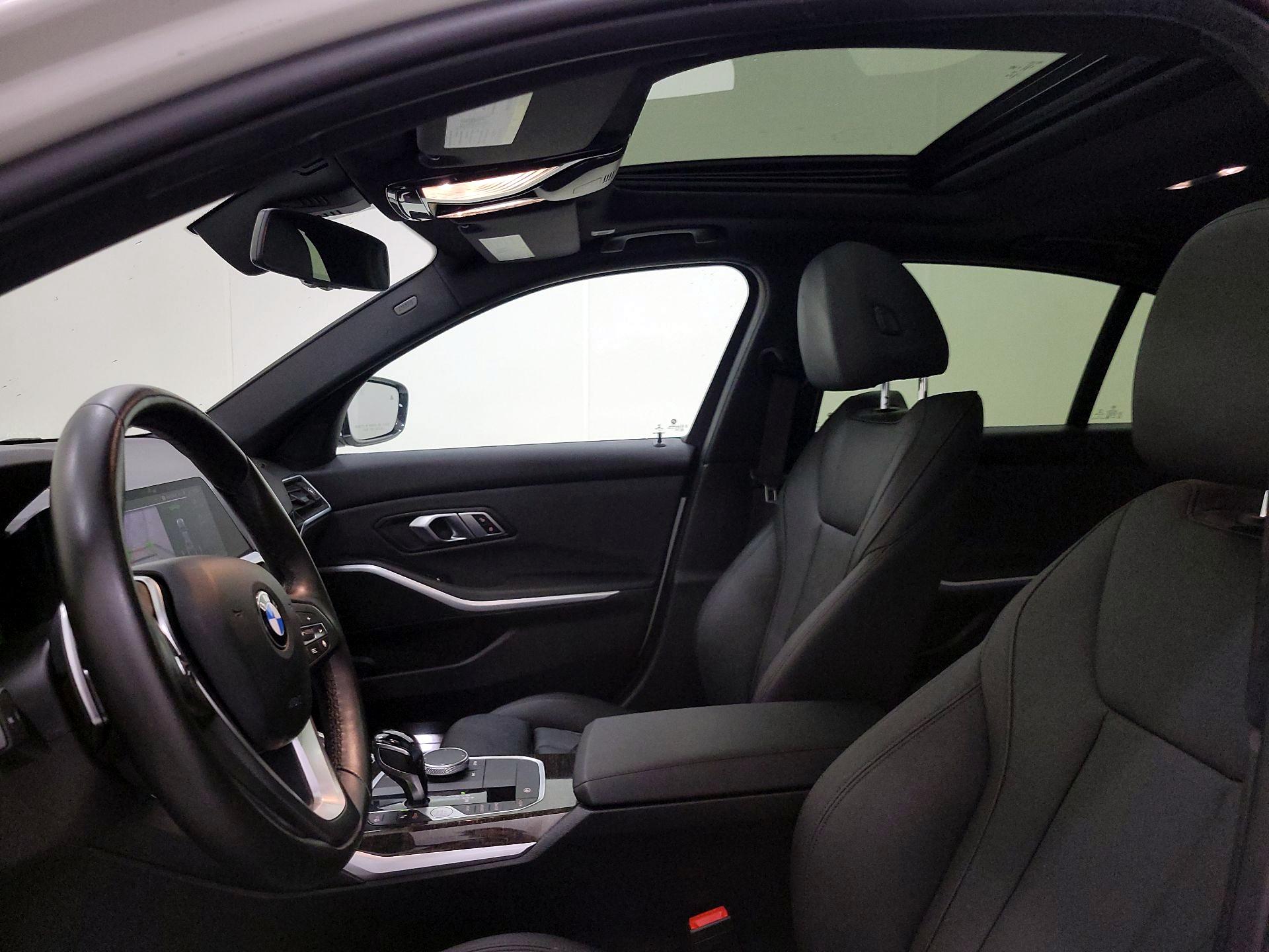 Thumbnail: 2020 BMW 3 Series - 19