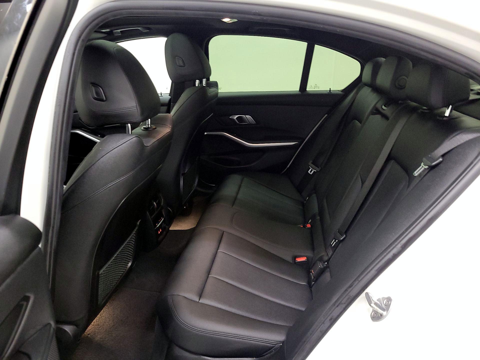 Thumbnail: 2020 BMW 3 Series - 20