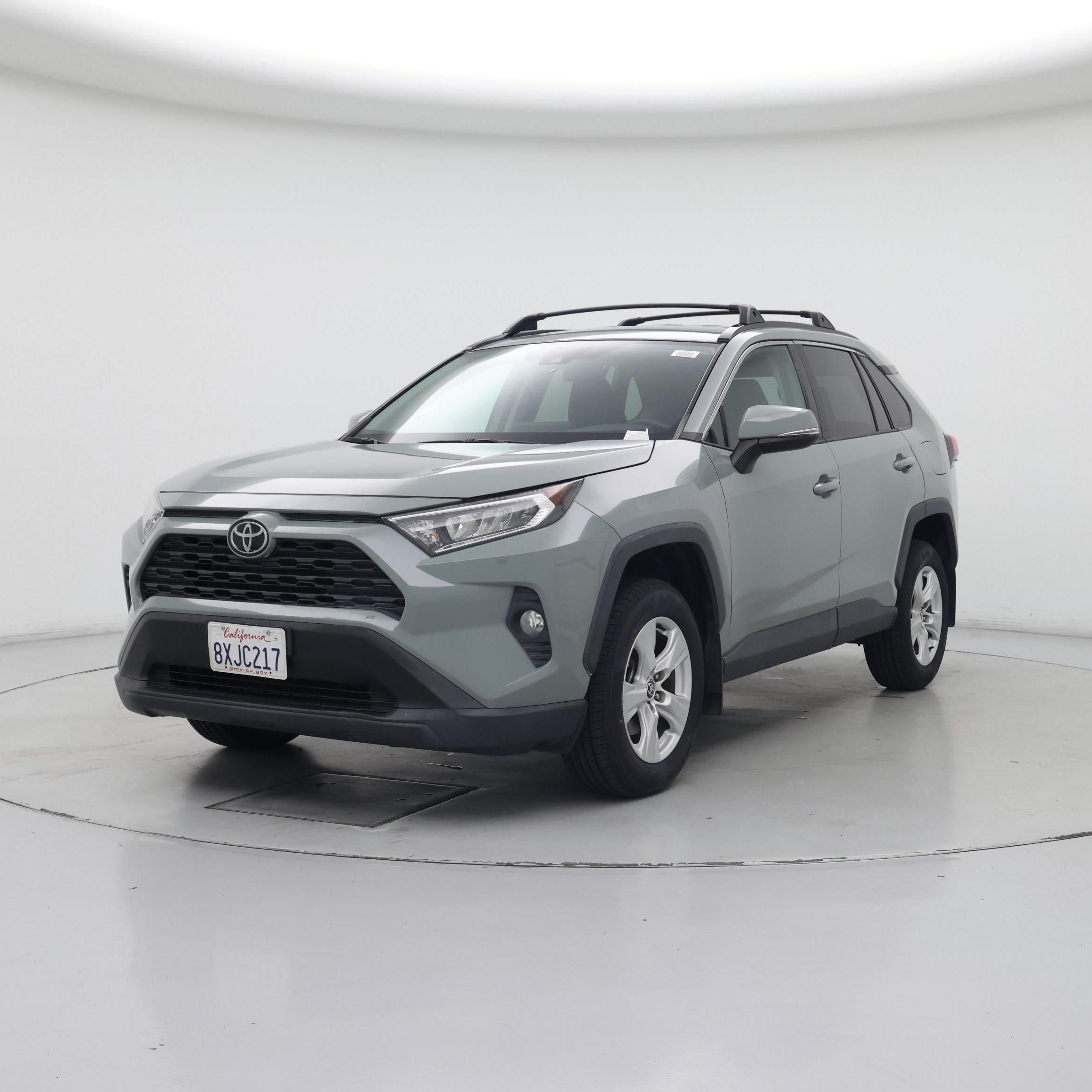Thumbnail: 2021 Toyota RAV4 - 4