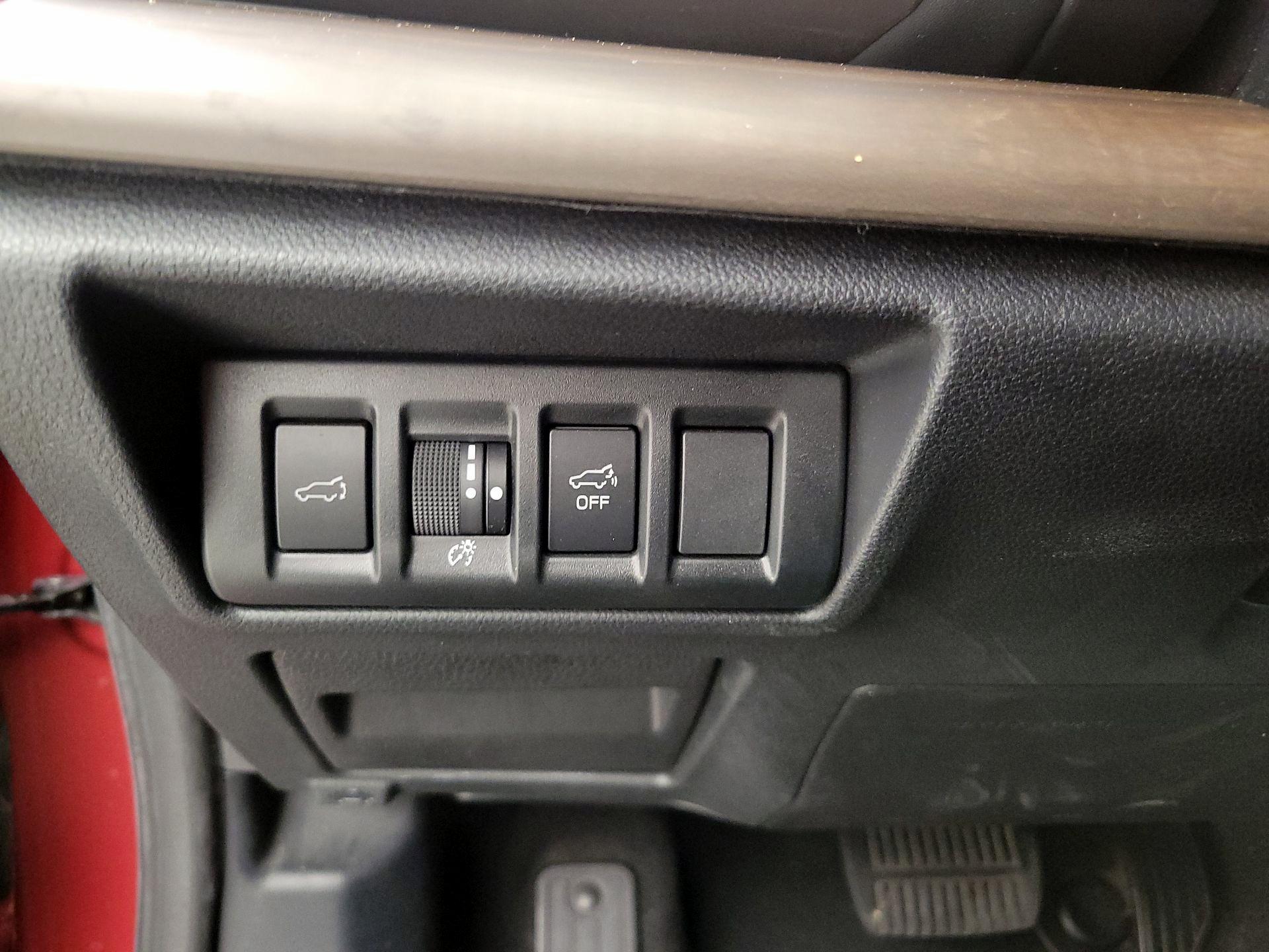 Thumbnail: 2020 Subaru Outback - 13