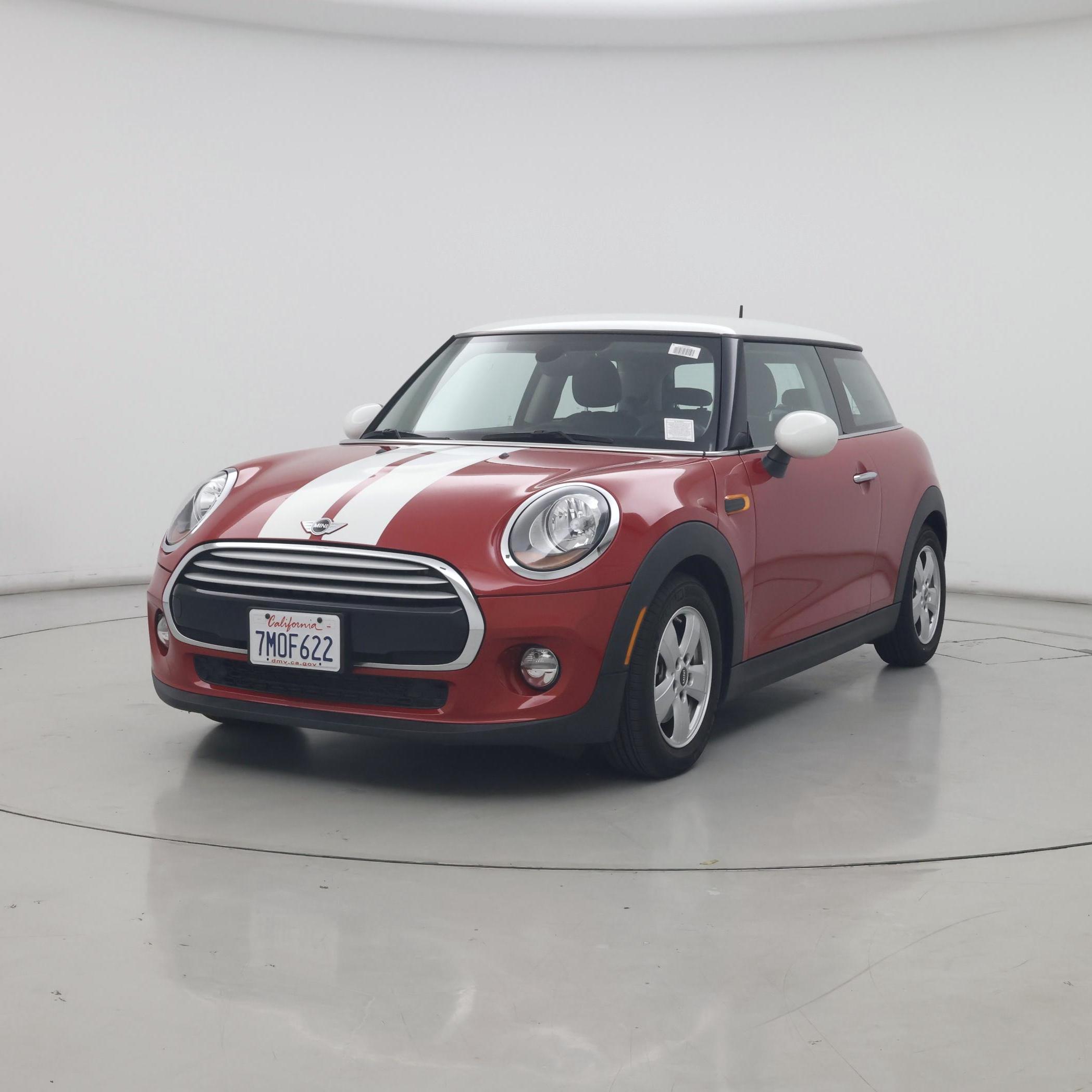 Thumbnail: 2015 MINI Cooper Hardtop - 4