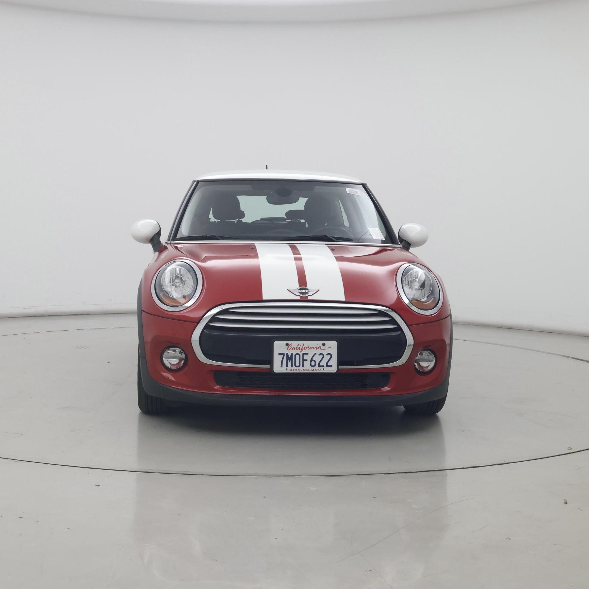 Thumbnail: 2015 MINI Cooper Hardtop - 5