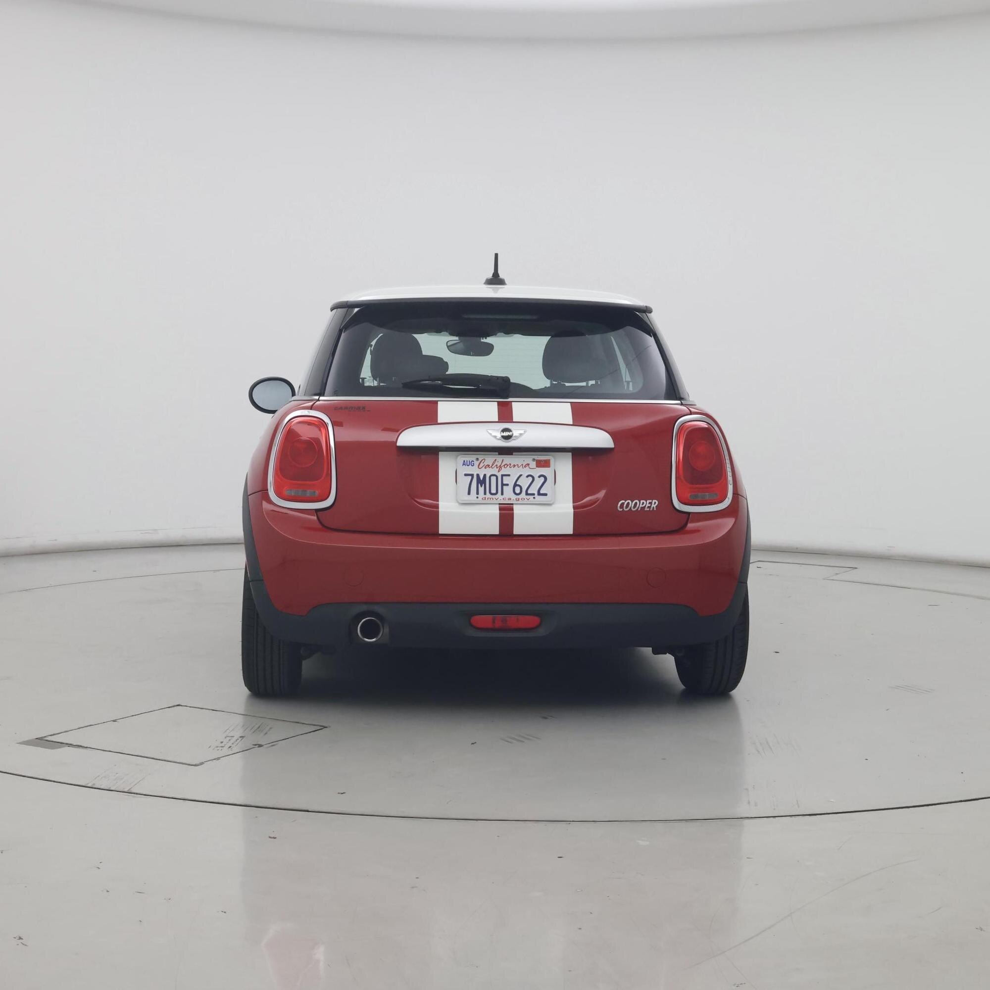 Thumbnail: 2015 MINI Cooper Hardtop - 6