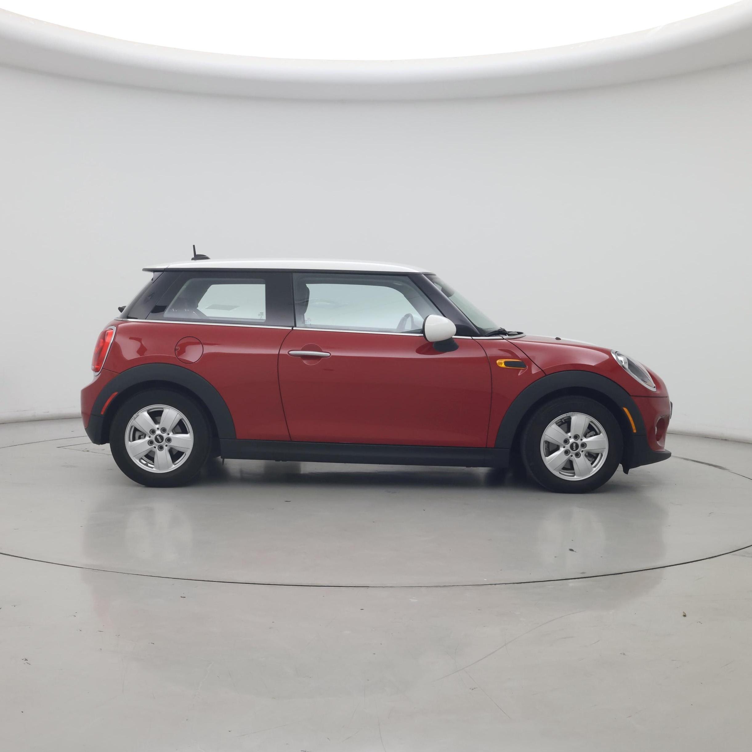 Thumbnail: 2015 MINI Cooper Hardtop - 7