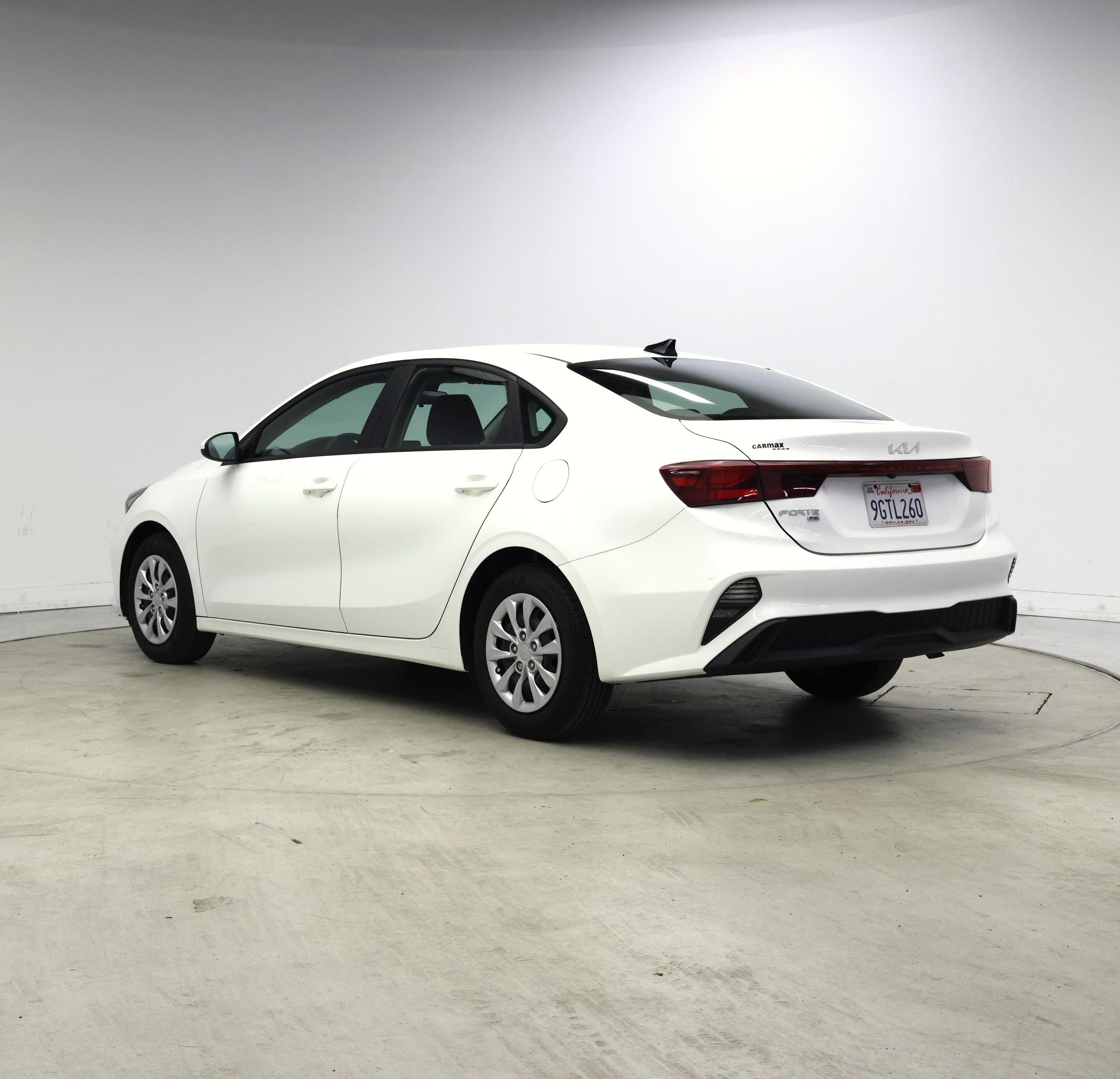 Thumbnail: 2023 Kia Forte - 2