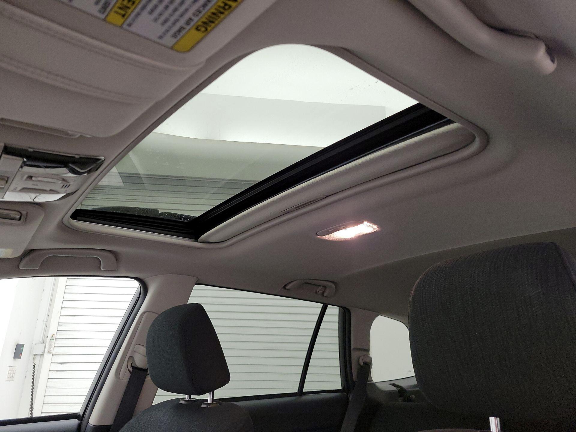 Thumbnail: 2014 Subaru Outback - 18