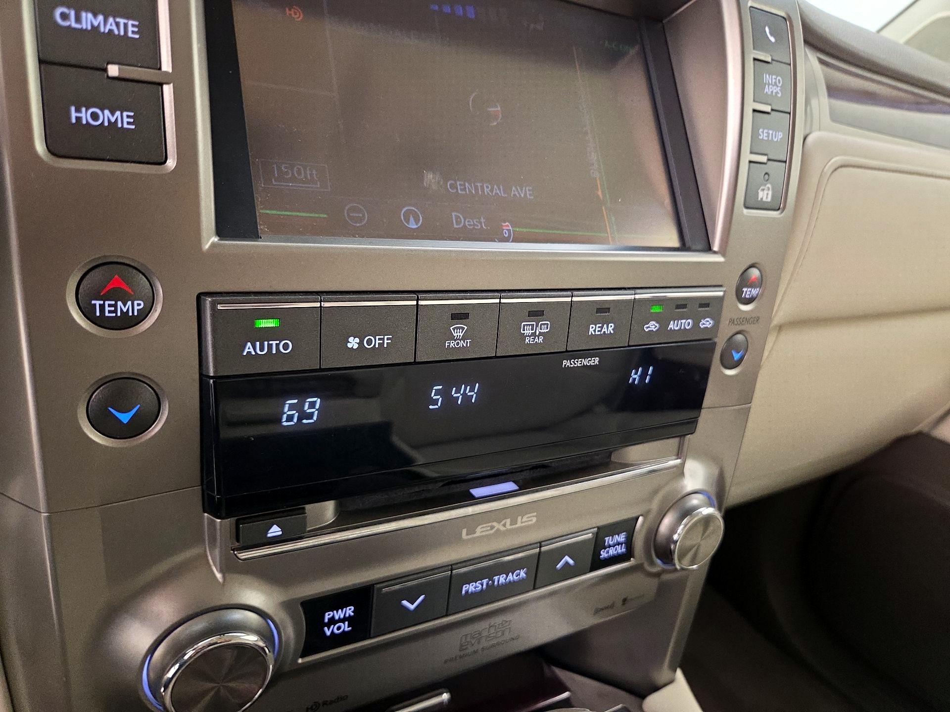 Thumbnail: 2014 Lexus GX - 17