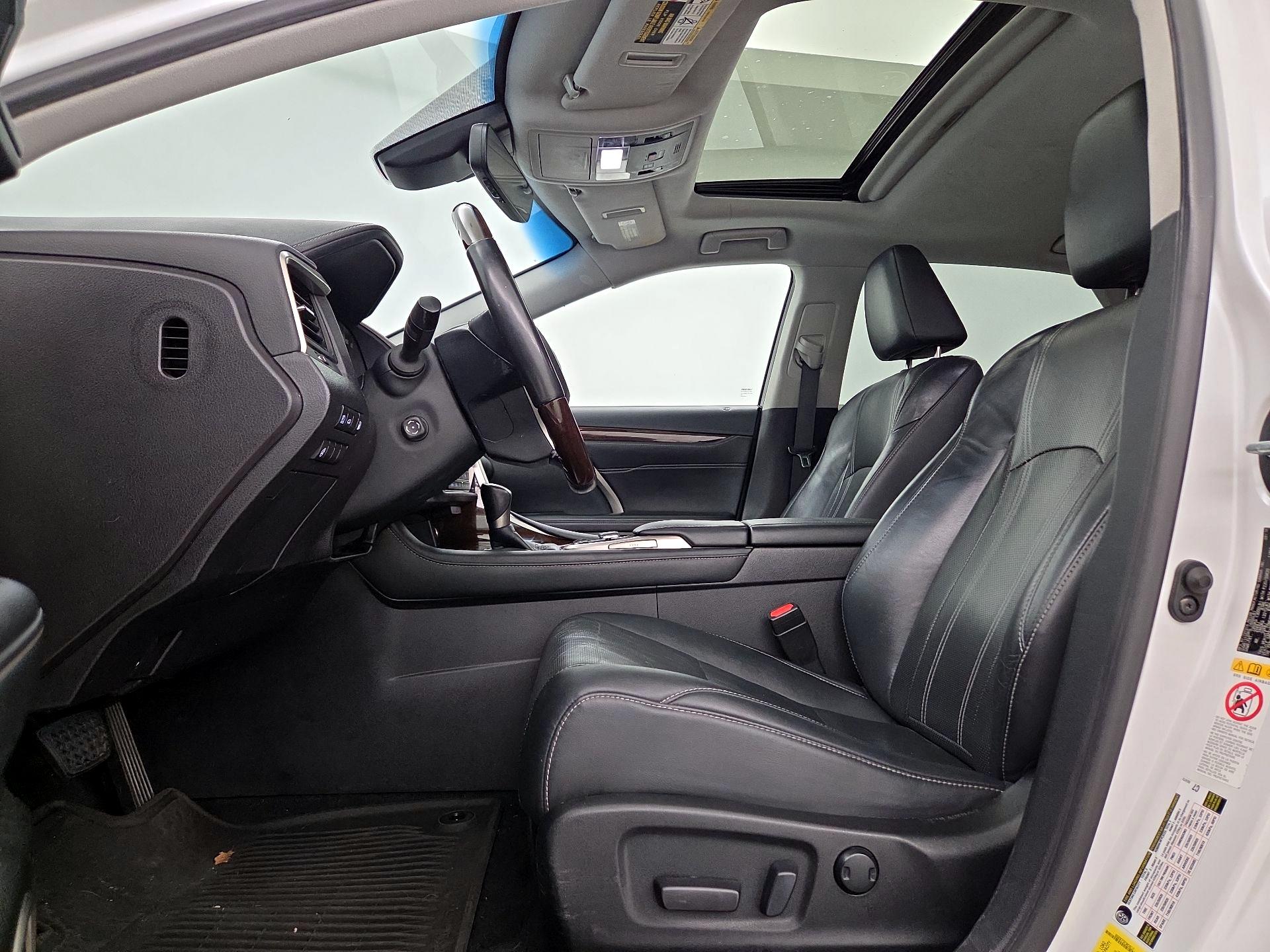 Thumbnail: 2018 Lexus RX - 11