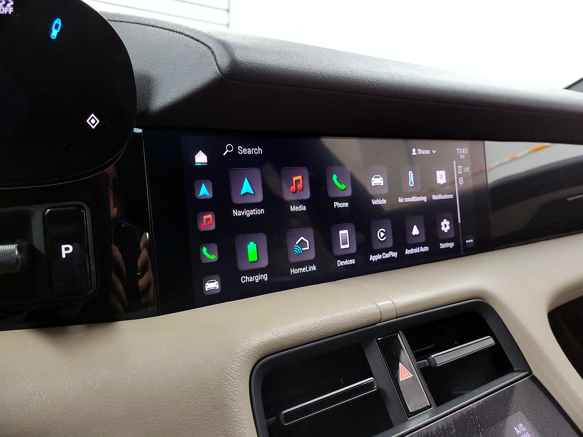 Thumbnail: 2022 Porsche Taycan - 14