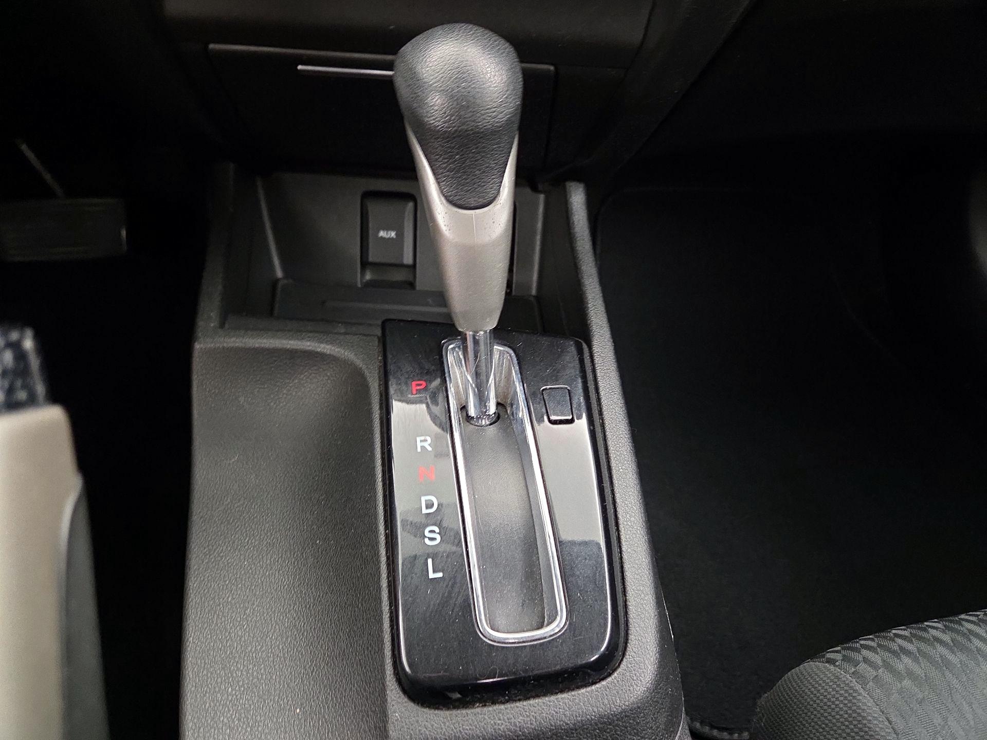 Thumbnail: 2014 Honda Civic - 17