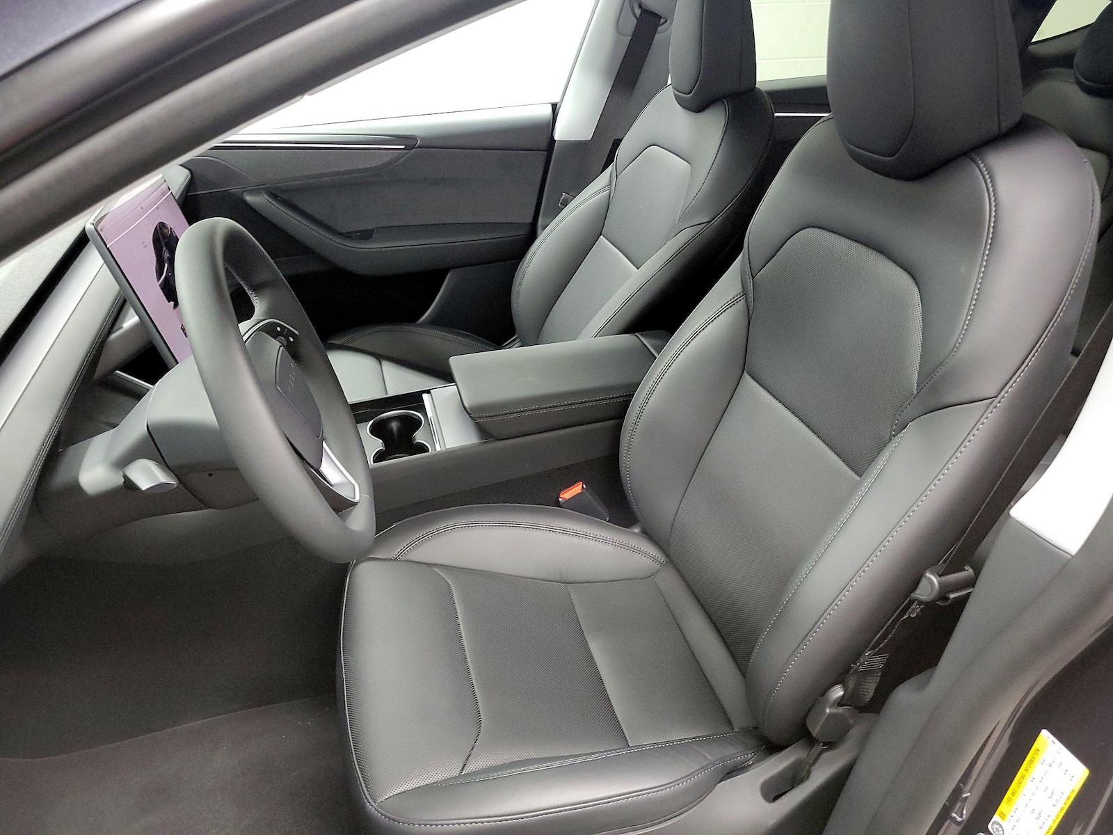 2026 Tesla Model Y Long Range - Photo 10