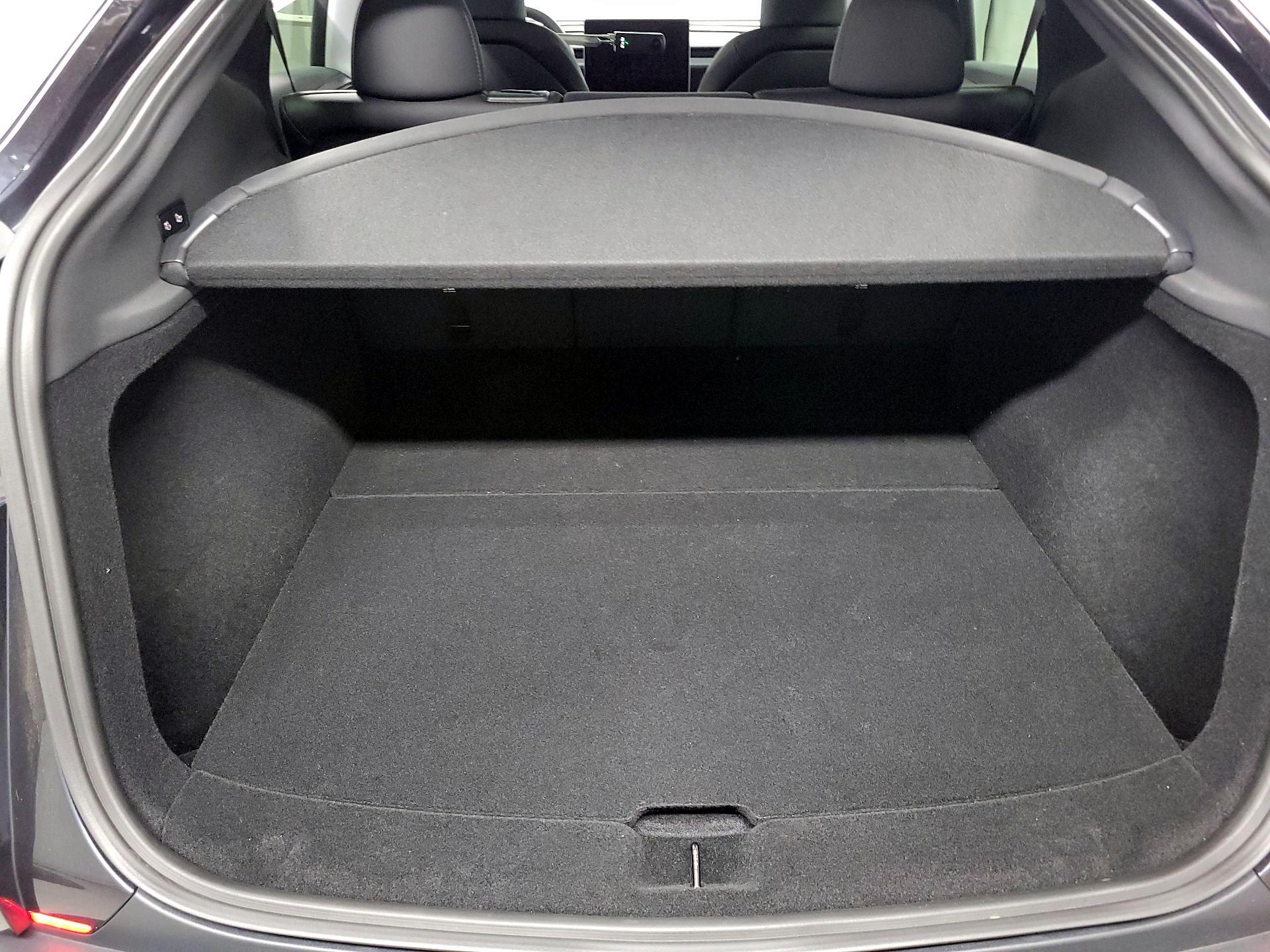 Thumbnail: 2026 Tesla Model Y - 14