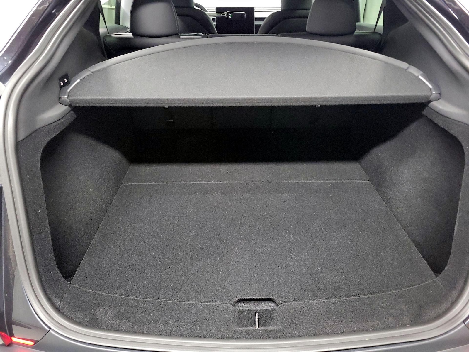 2026 Tesla Model Y Long Range - Photo 15