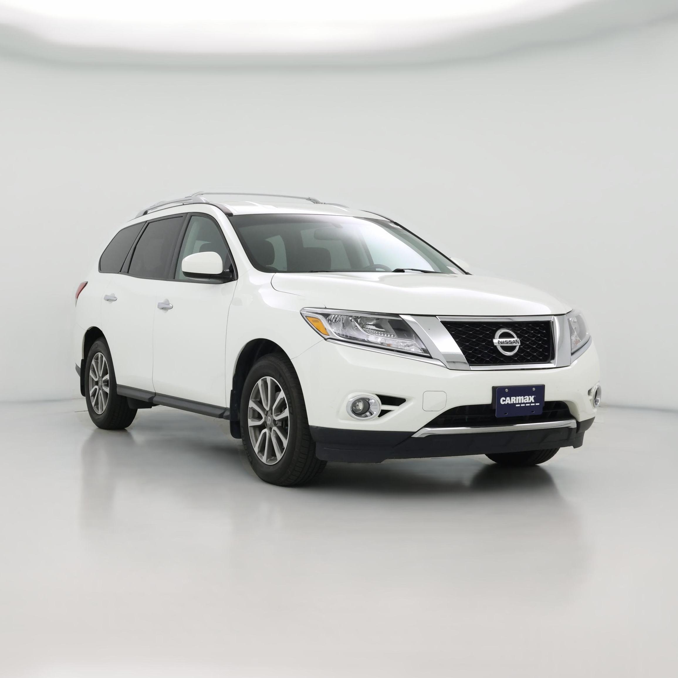 Thumbnail: 2015 Nissan Pathfinder - 1