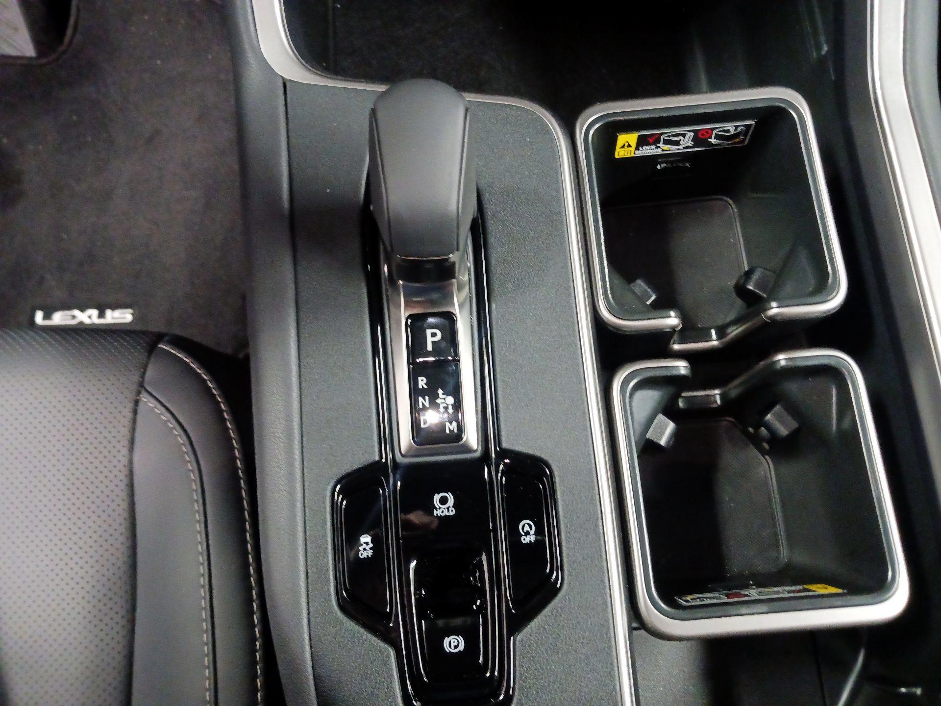 Thumbnail: 2025 Lexus TX - 18