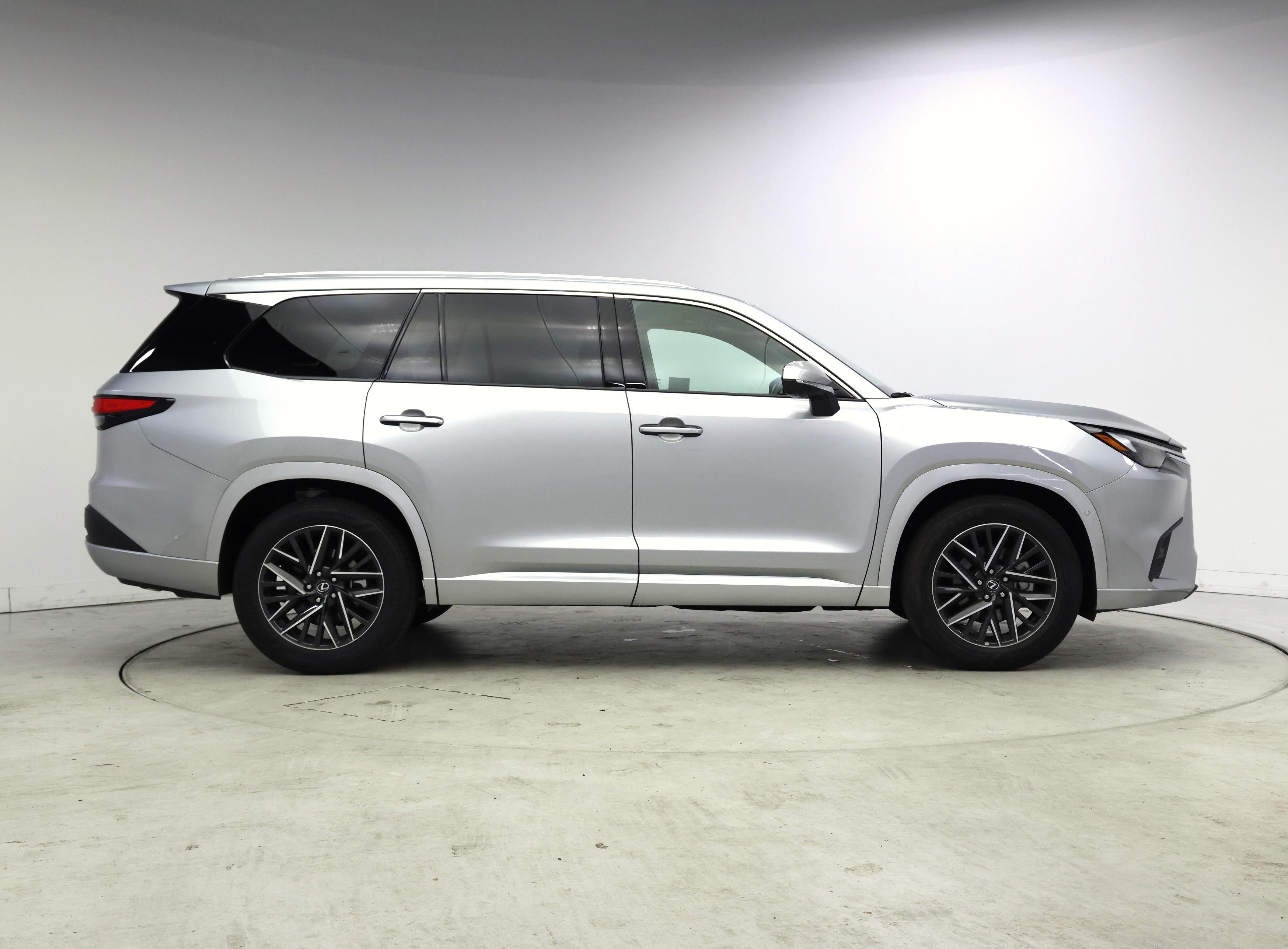 Thumbnail: 2025 Lexus TX - 7