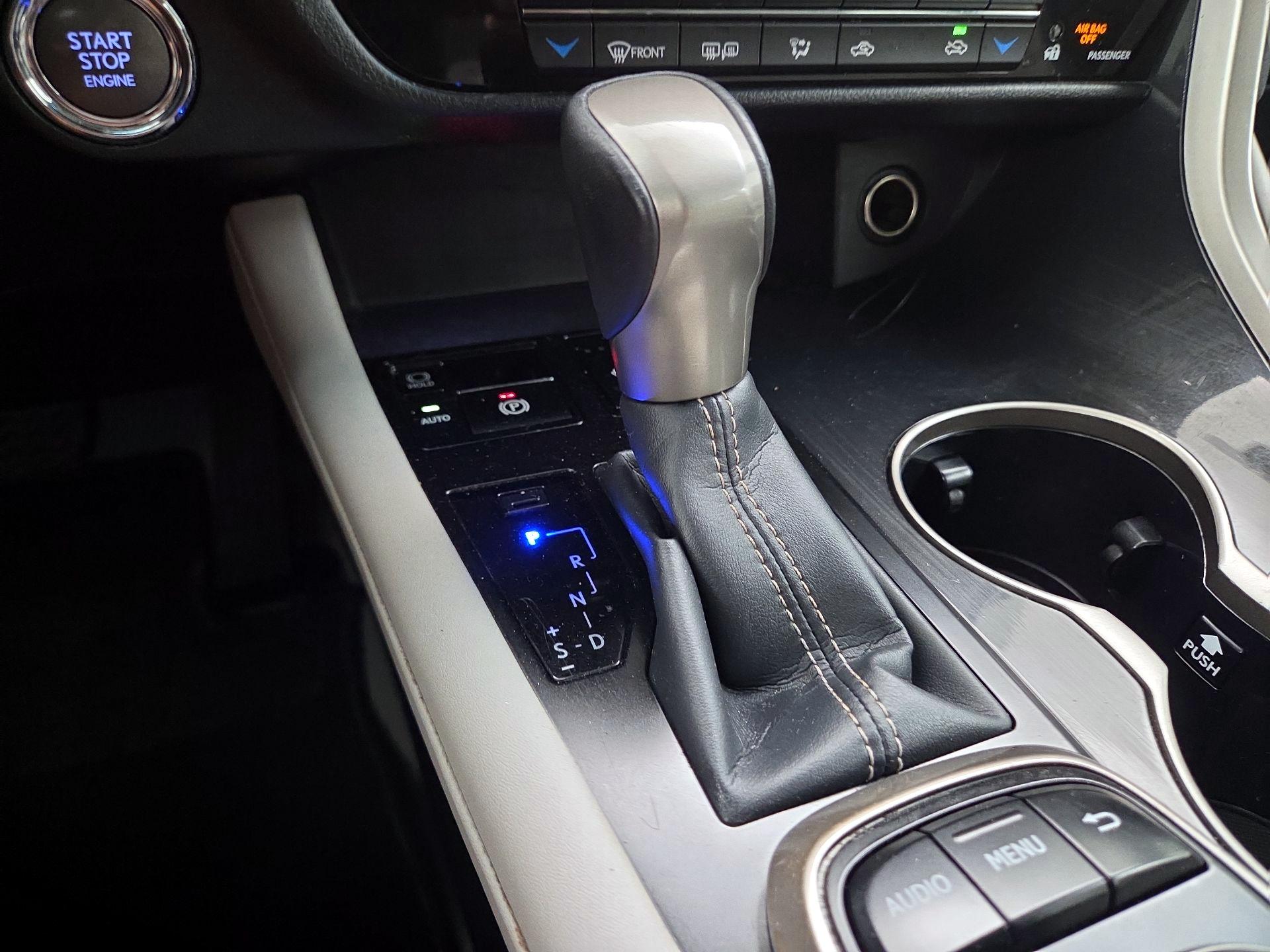 Thumbnail: 2019 Lexus RX - 17