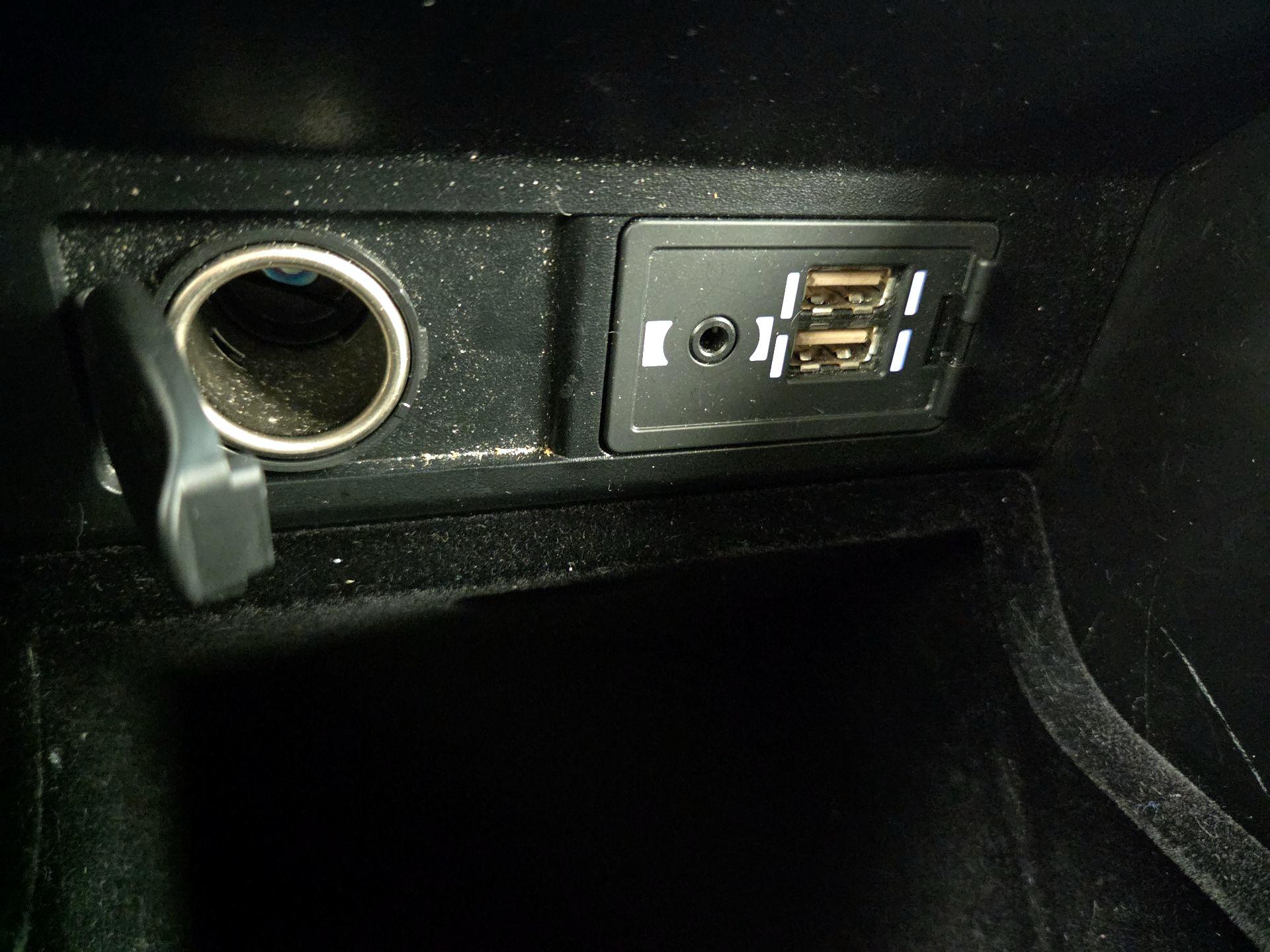 Thumbnail: 2019 Lexus RX - 18