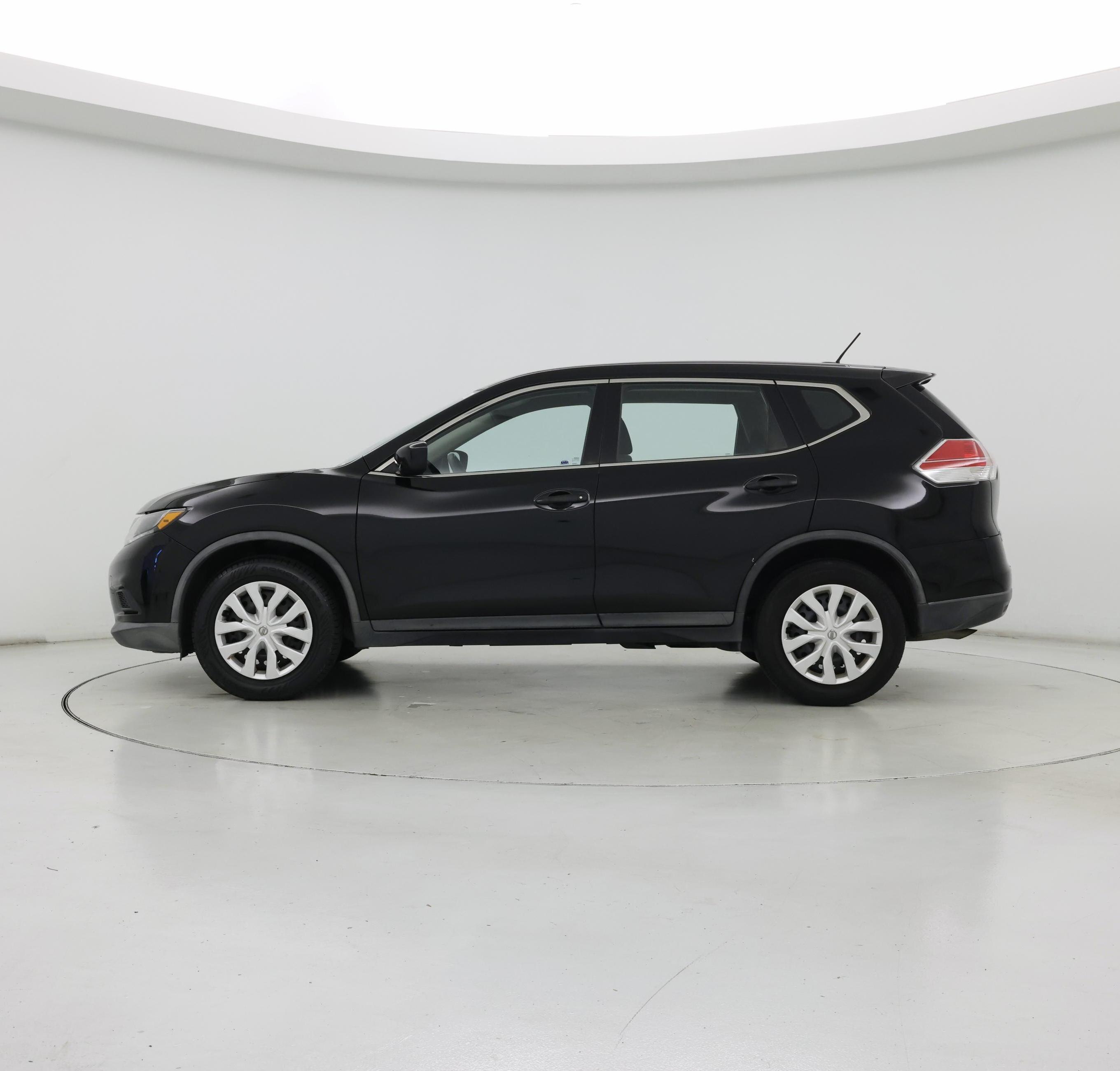 Thumbnail: 2016 Nissan Rogue - 3