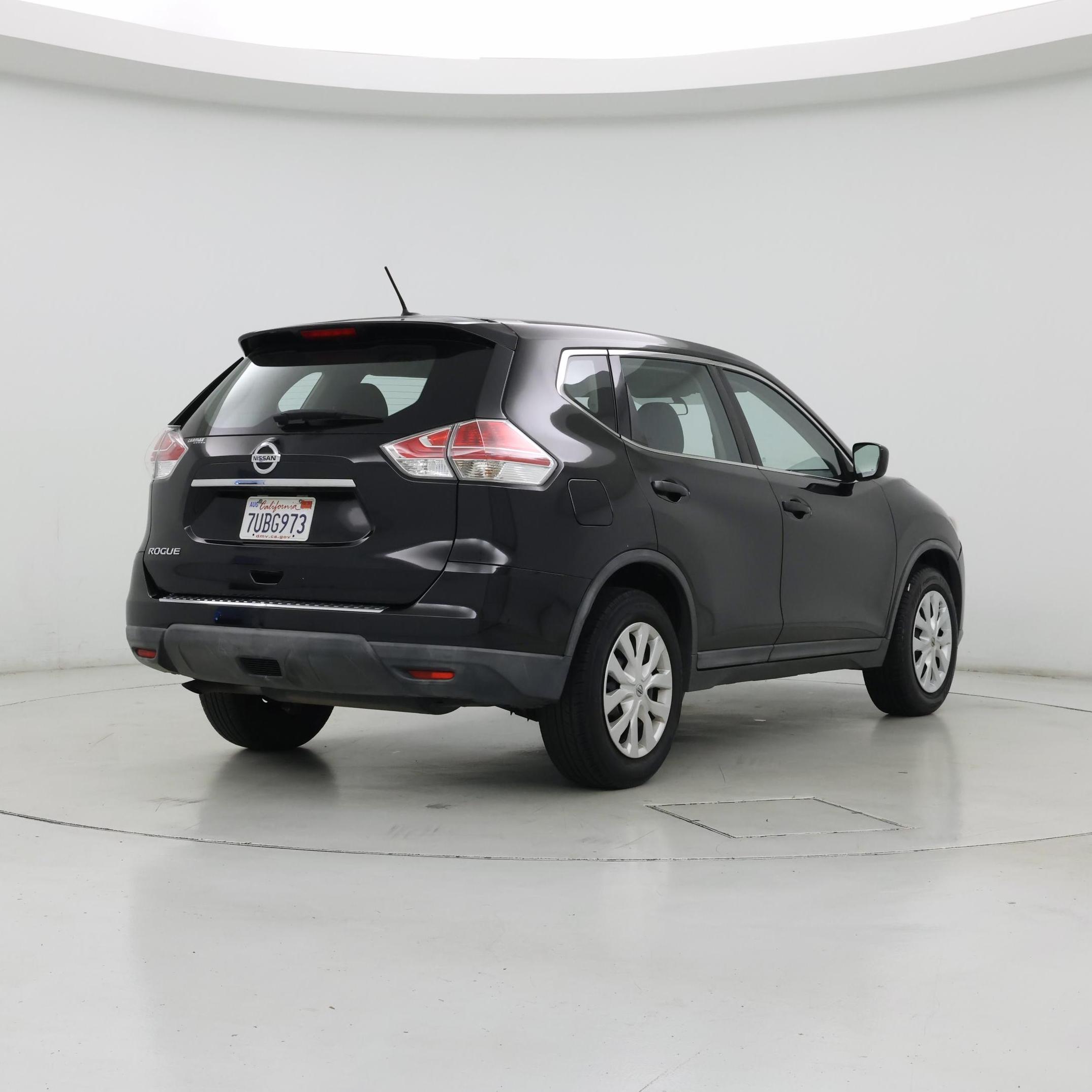 Thumbnail: 2016 Nissan Rogue - 8