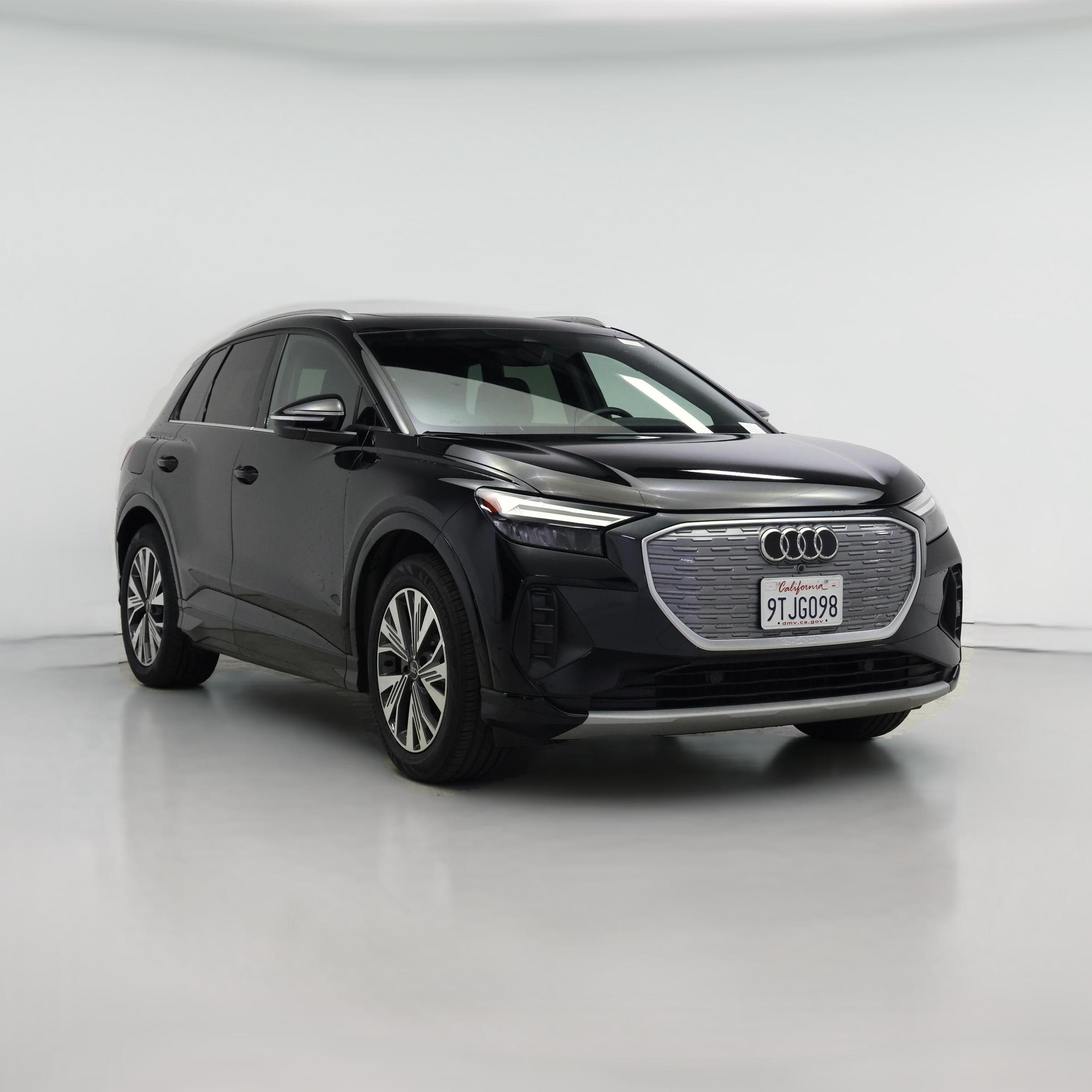 Thumbnail: 2023 Audi Q4 e-tron - 1