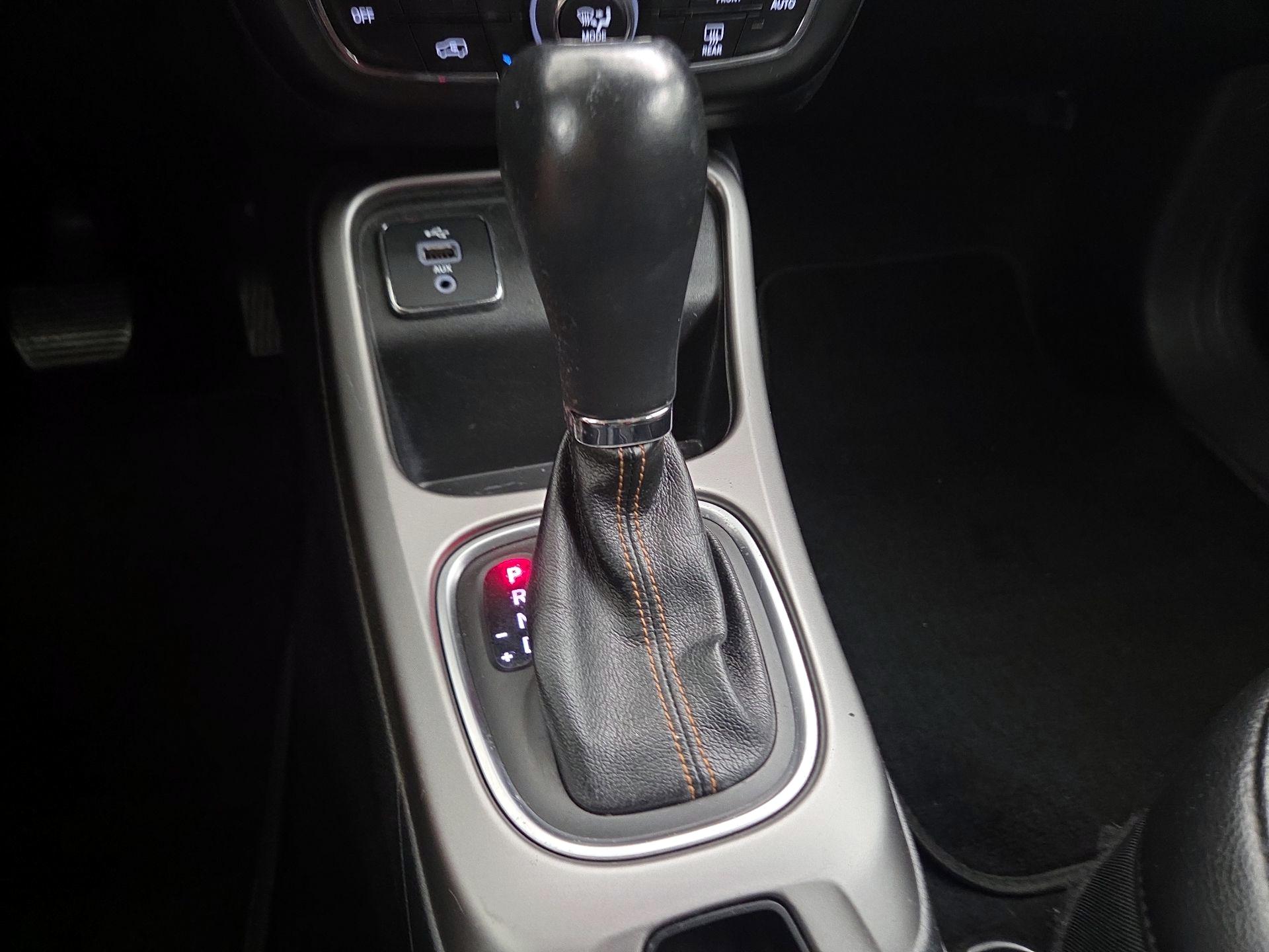 Thumbnail: 2018 Jeep Compass - 17