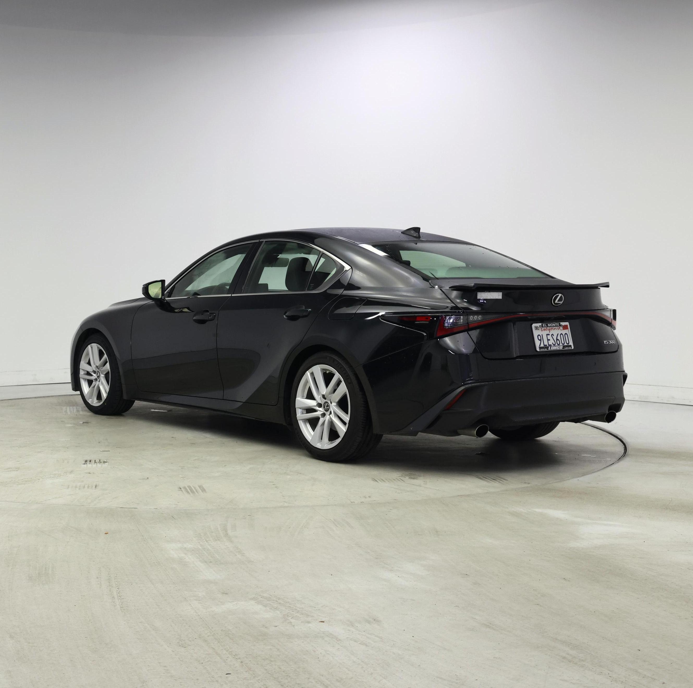 Thumbnail: 2021 Lexus IS - 2