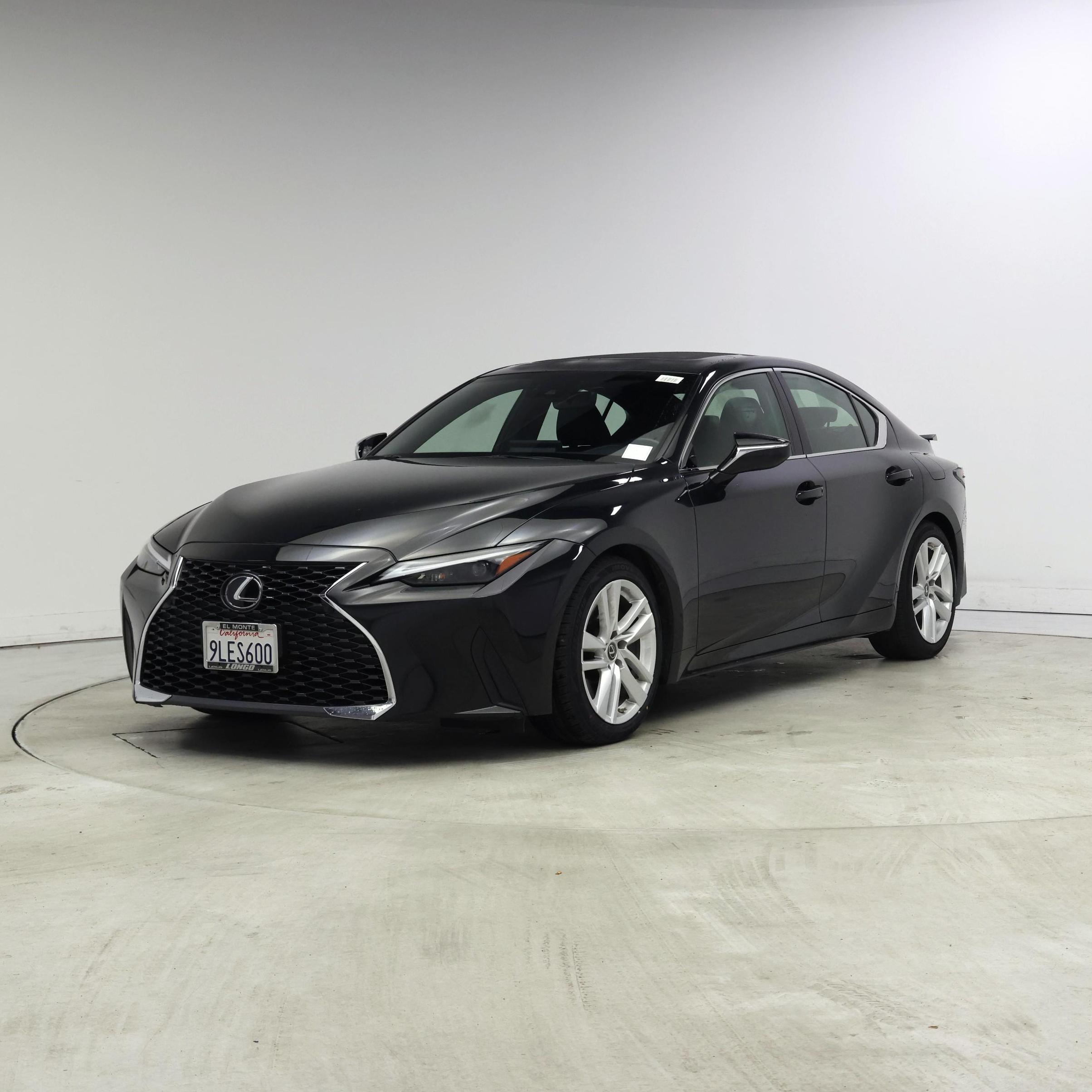 Thumbnail: 2021 Lexus IS - 4