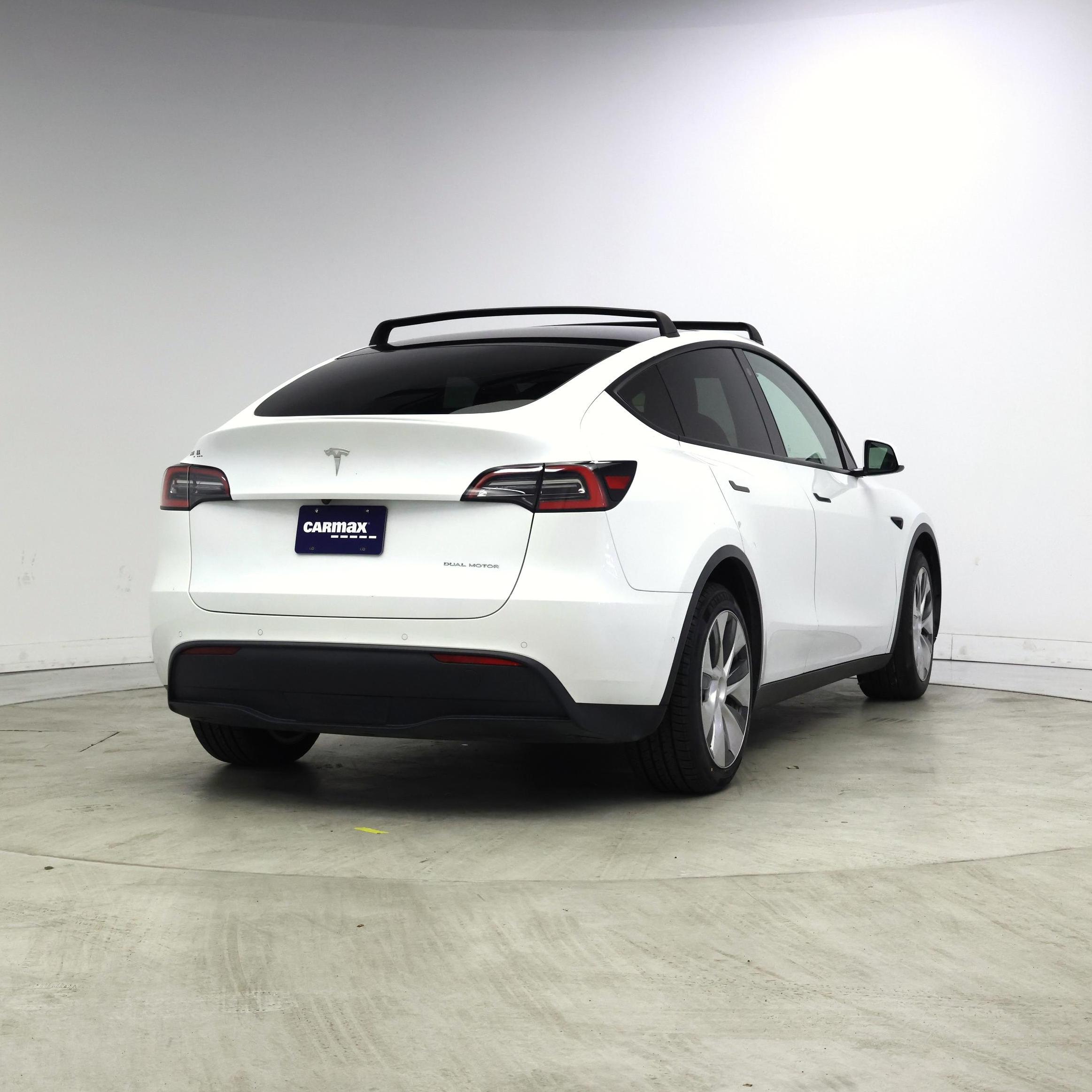 Thumbnail: 2021 Tesla Model Y - 8