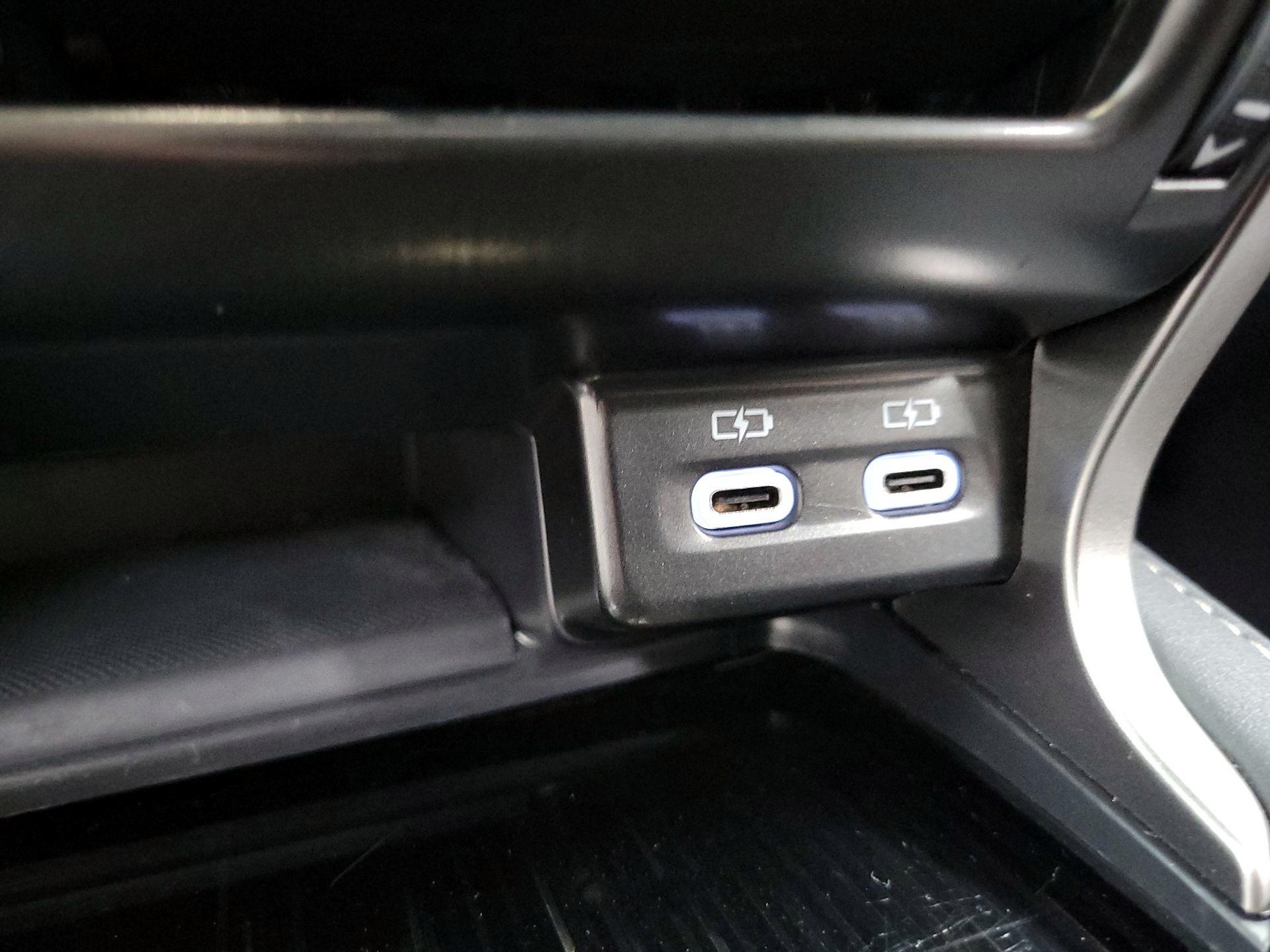 Thumbnail: 2024 Lexus RX - 18