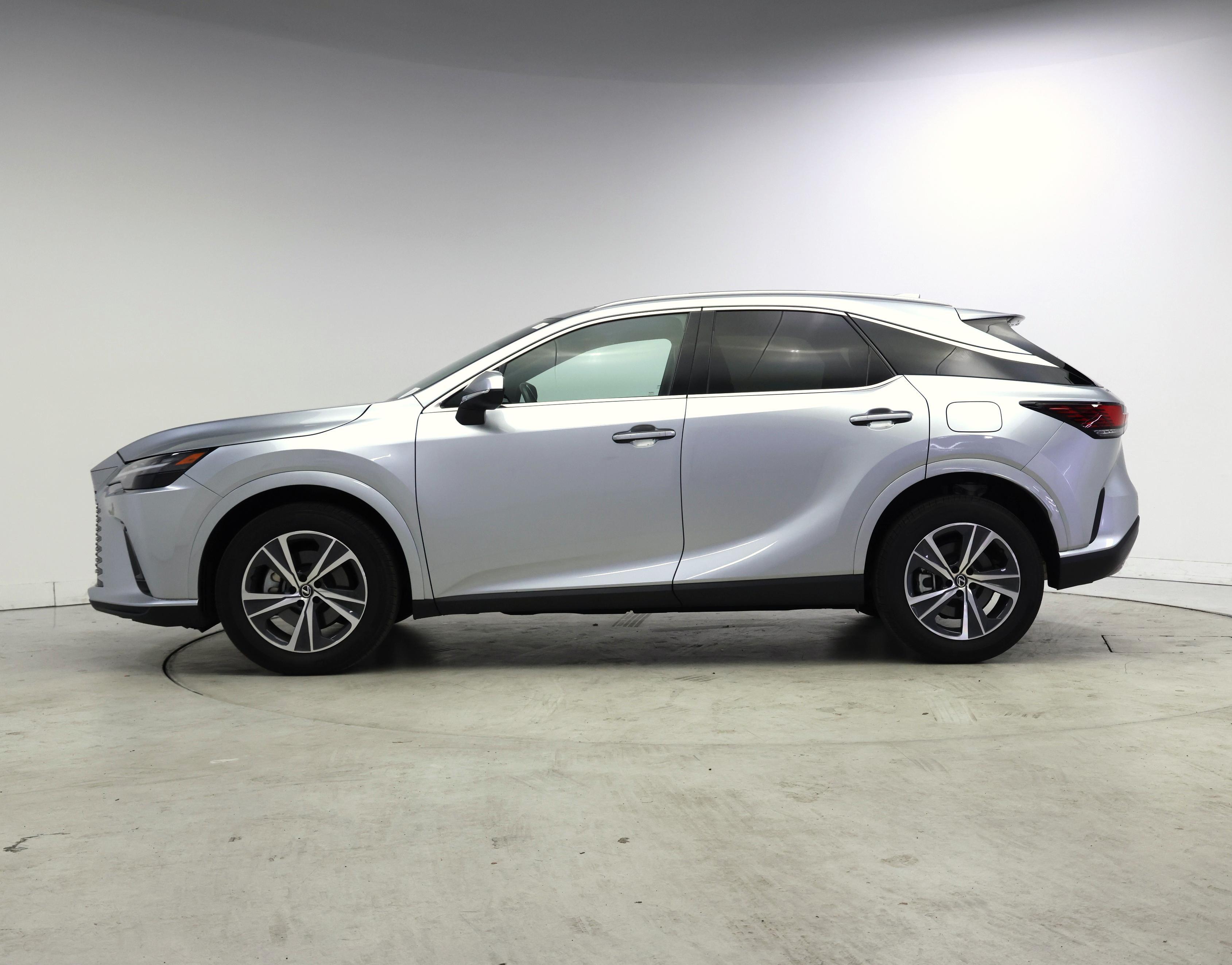 Thumbnail: 2024 Lexus RX - 3