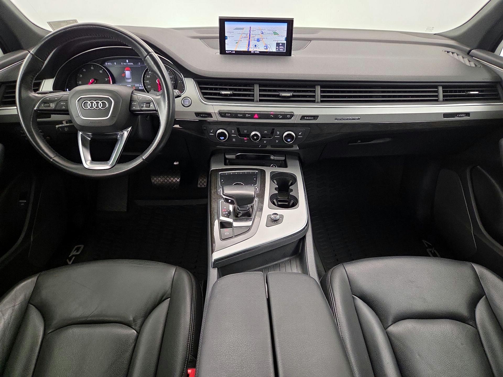 Thumbnail: 2019 Audi Q7 - 9