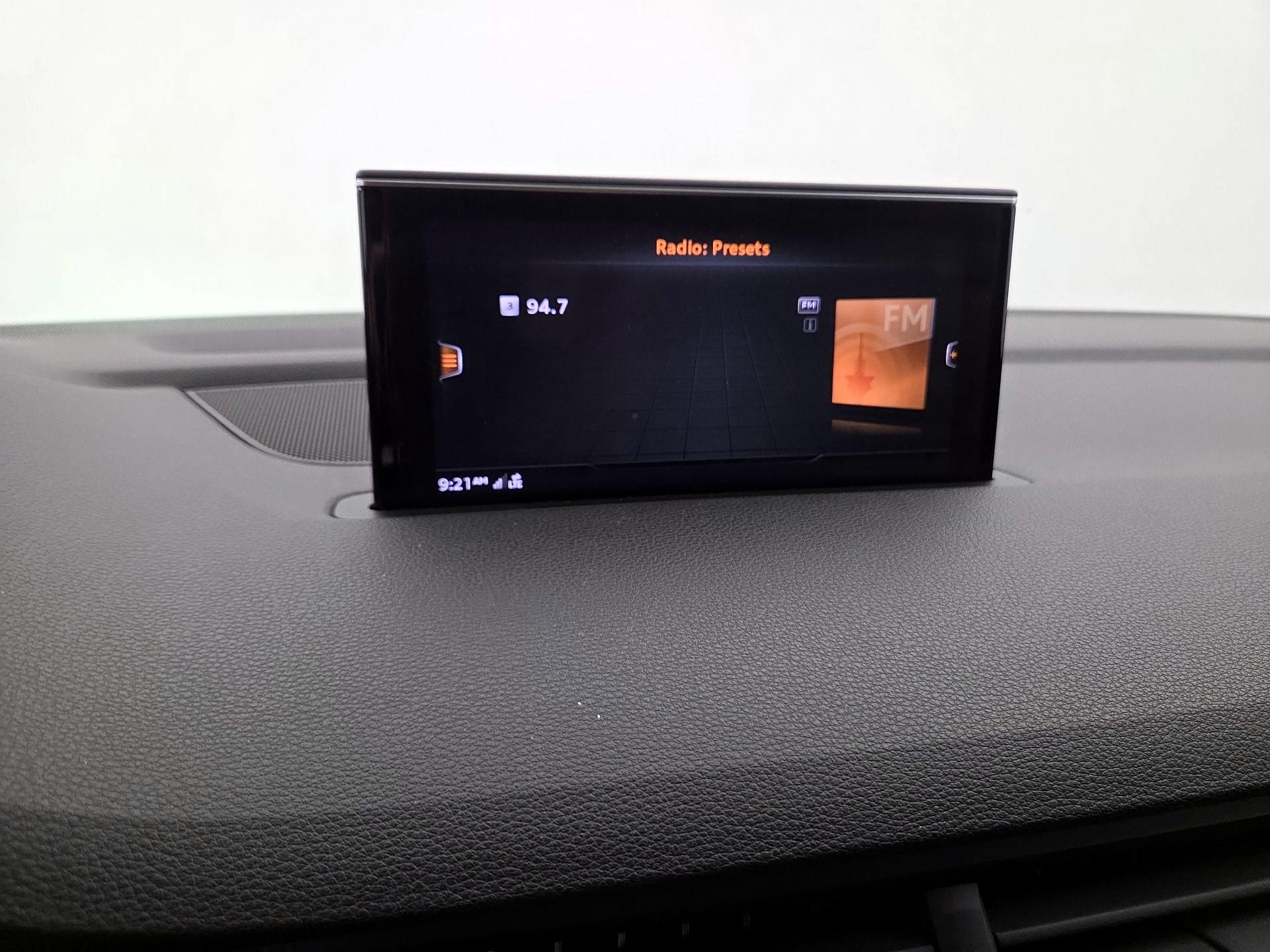 Thumbnail: 2019 Audi Q7 - 16