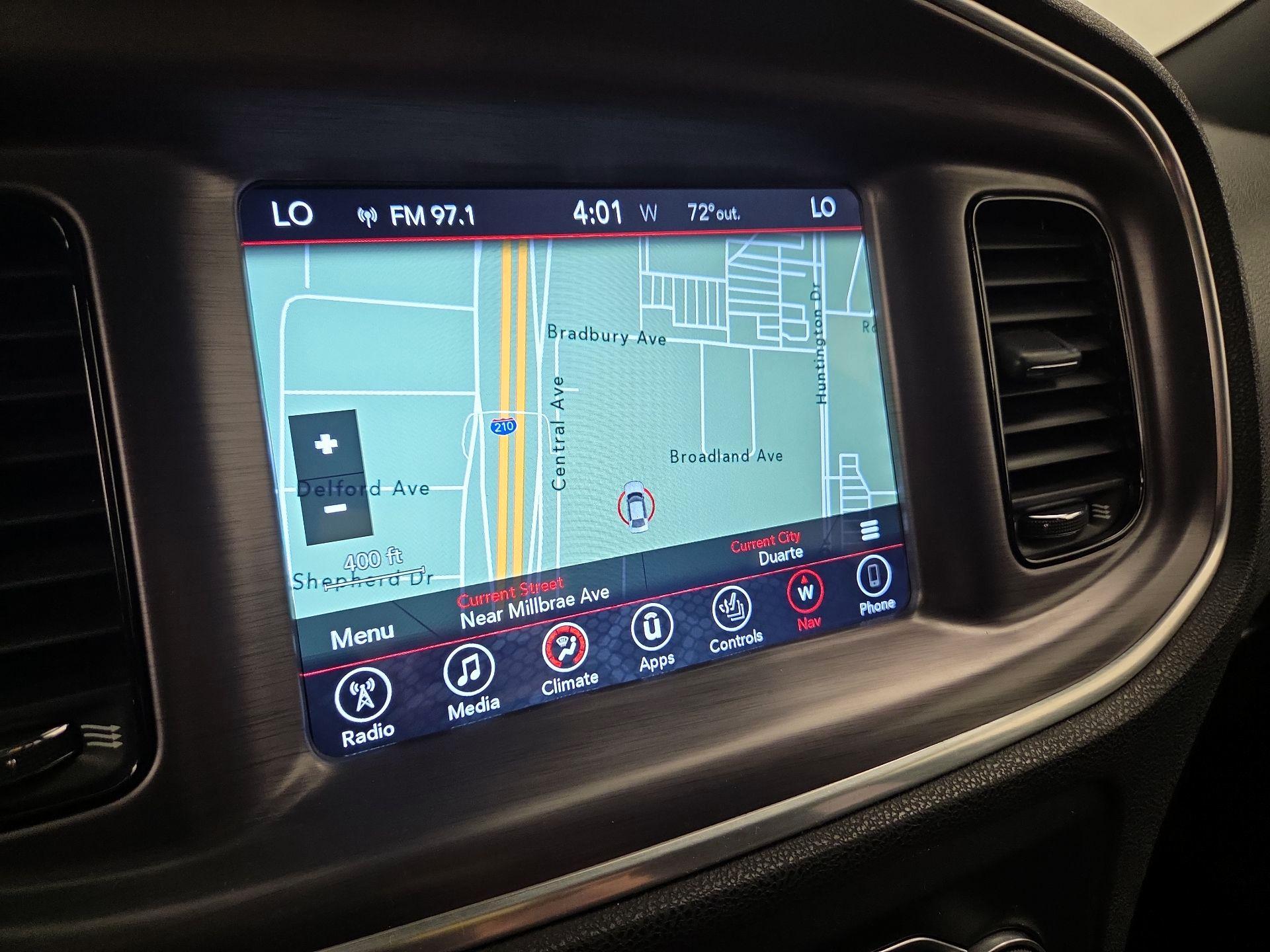 Thumbnail: 2017 Dodge Charger - 14