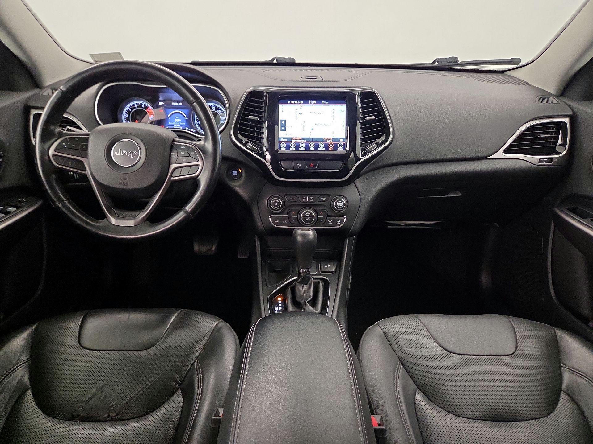 Thumbnail: 2019 Jeep Cherokee - 9