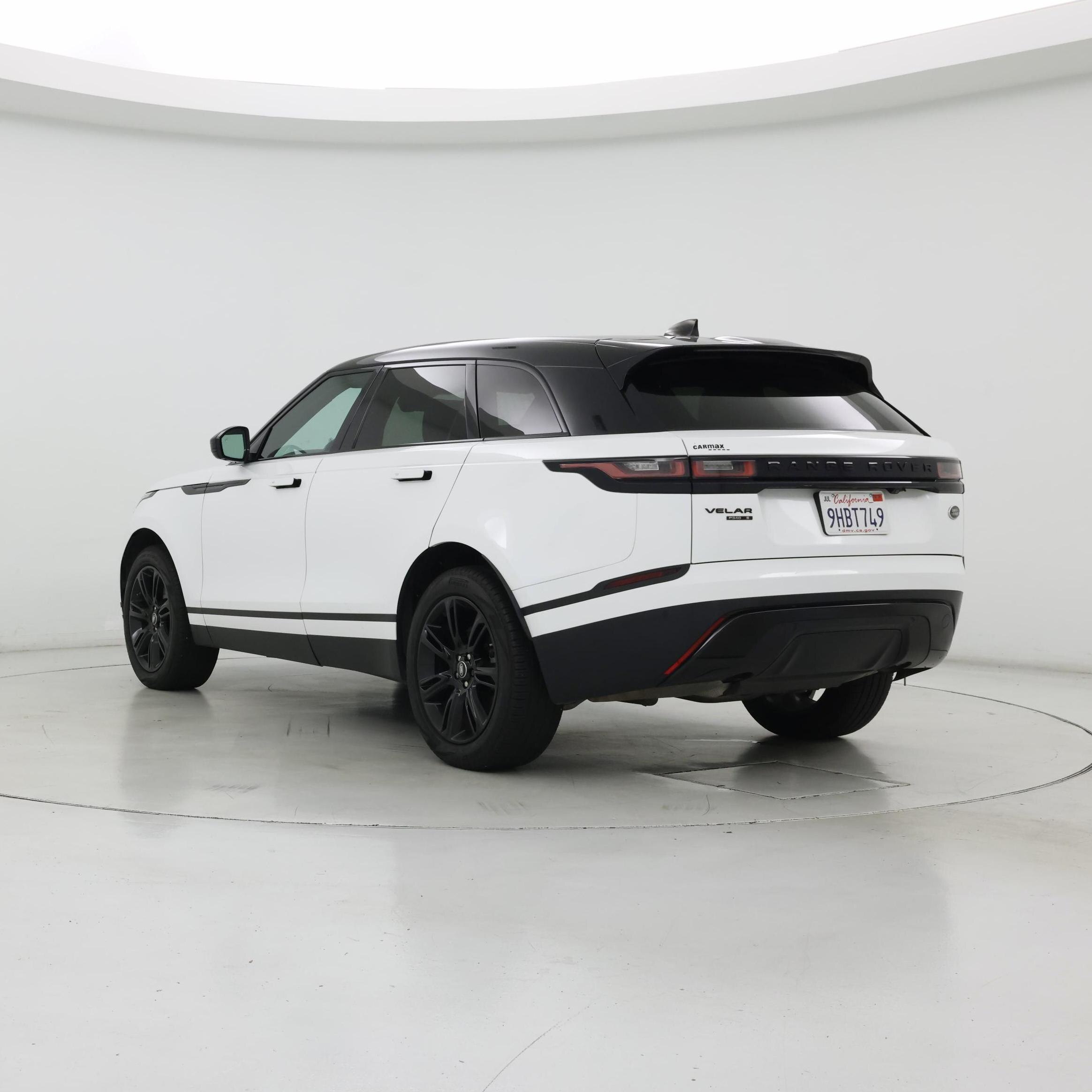 Thumbnail: 2020 Land Rover Range Rover Velar - 2