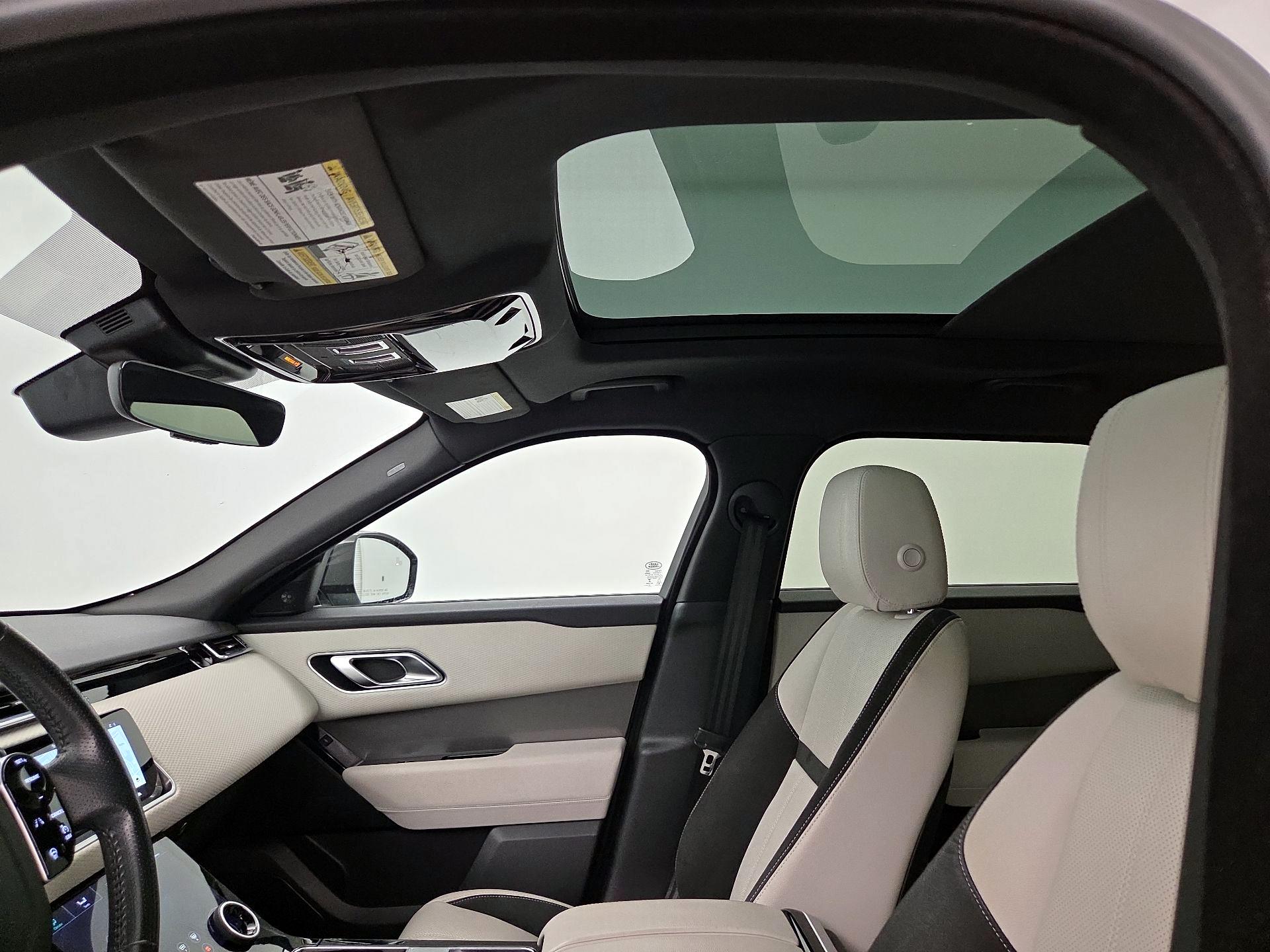 Thumbnail: 2020 Land Rover Range Rover Velar - 20