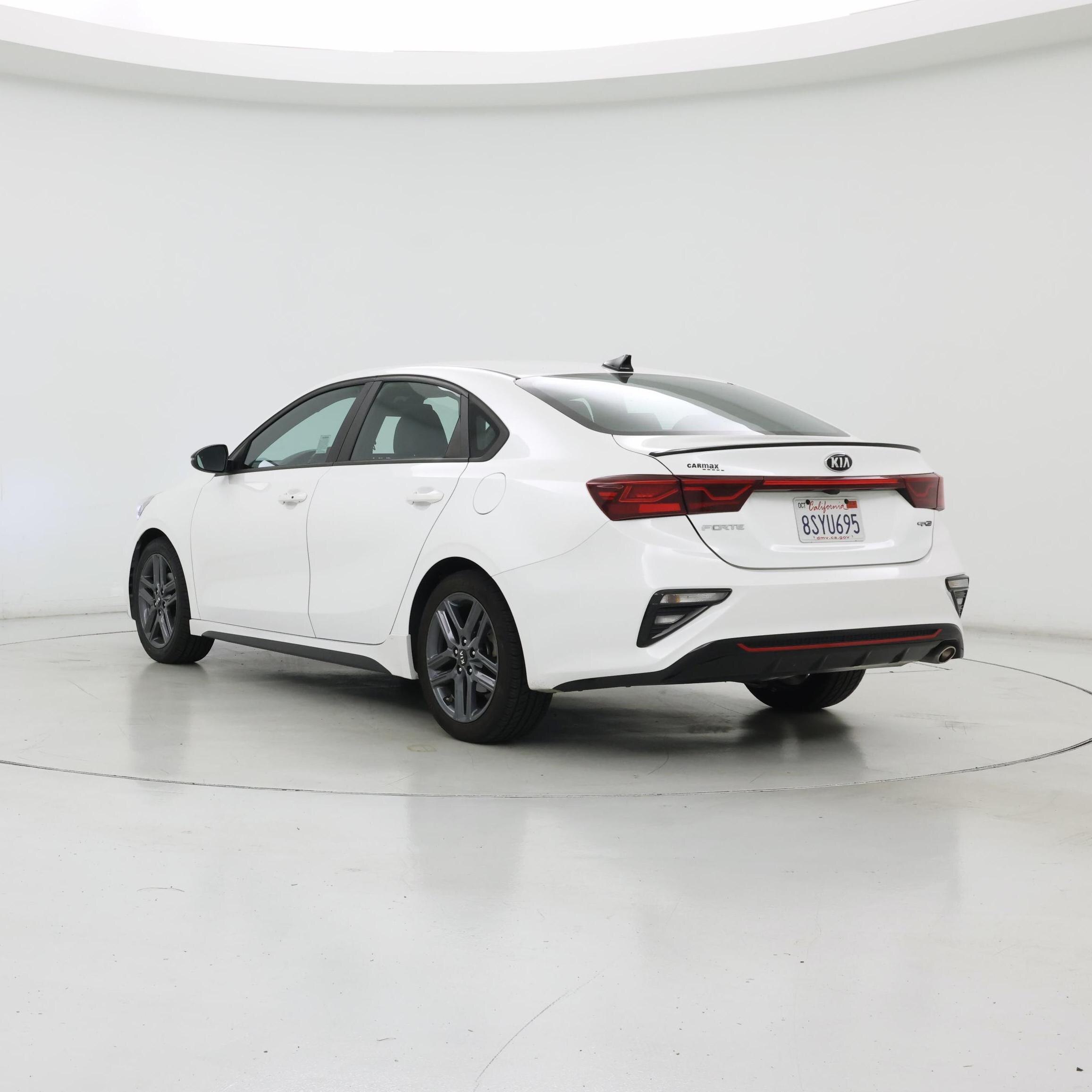 Thumbnail: 2021 Kia Forte - 2