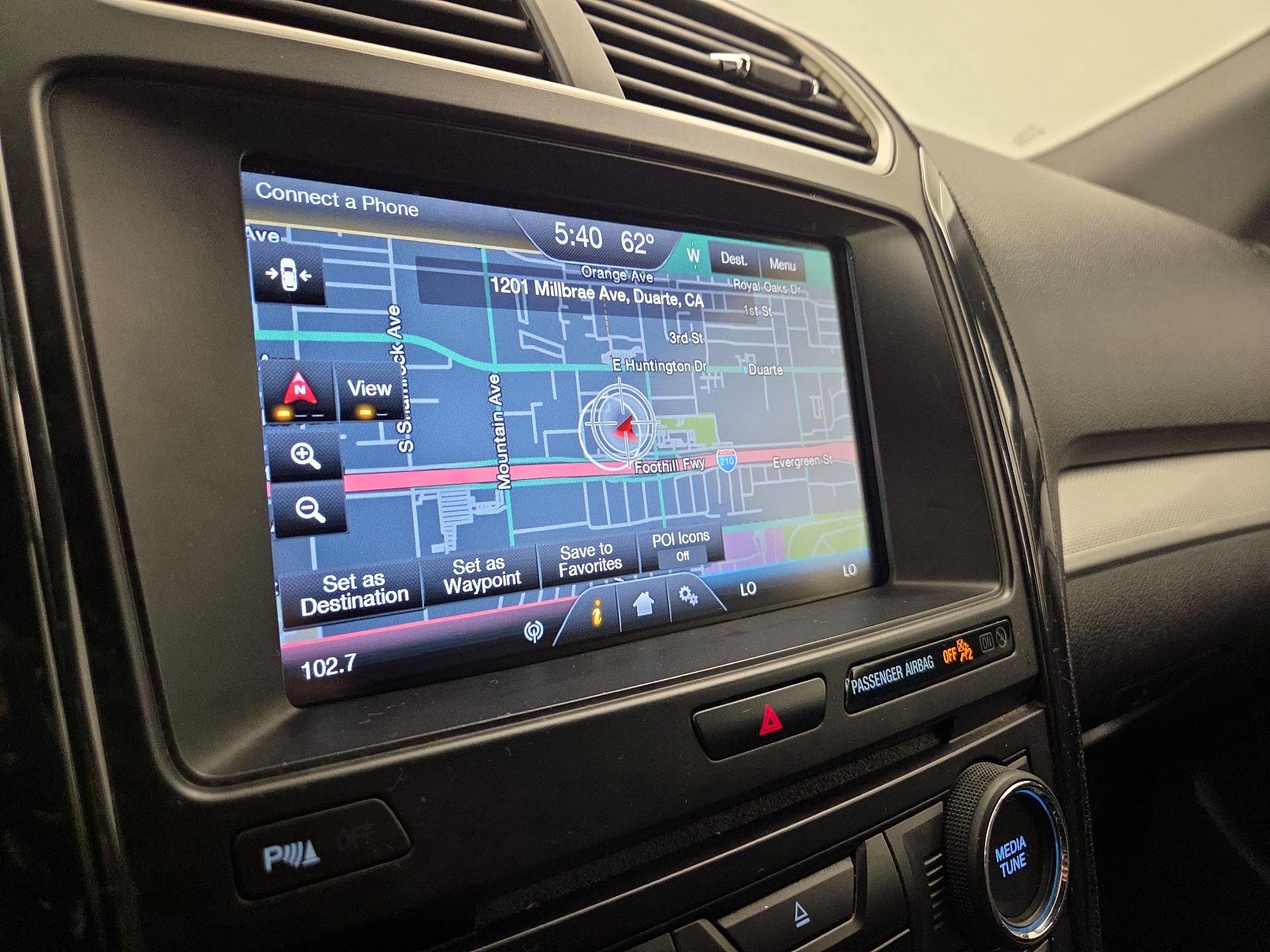 Thumbnail: 2016 Ford Explorer - 14